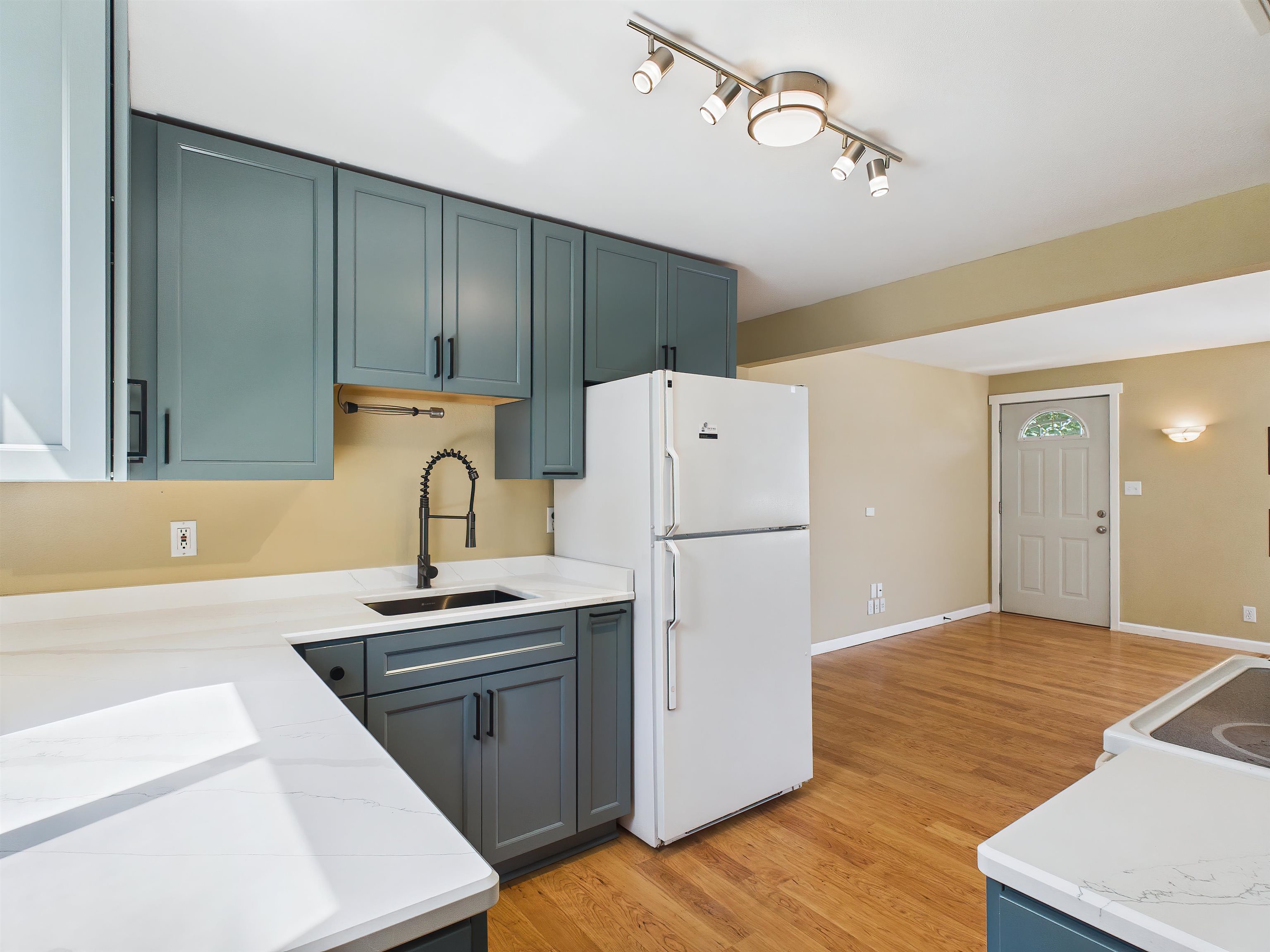 5911 N Braeburn Dr - Photo 10