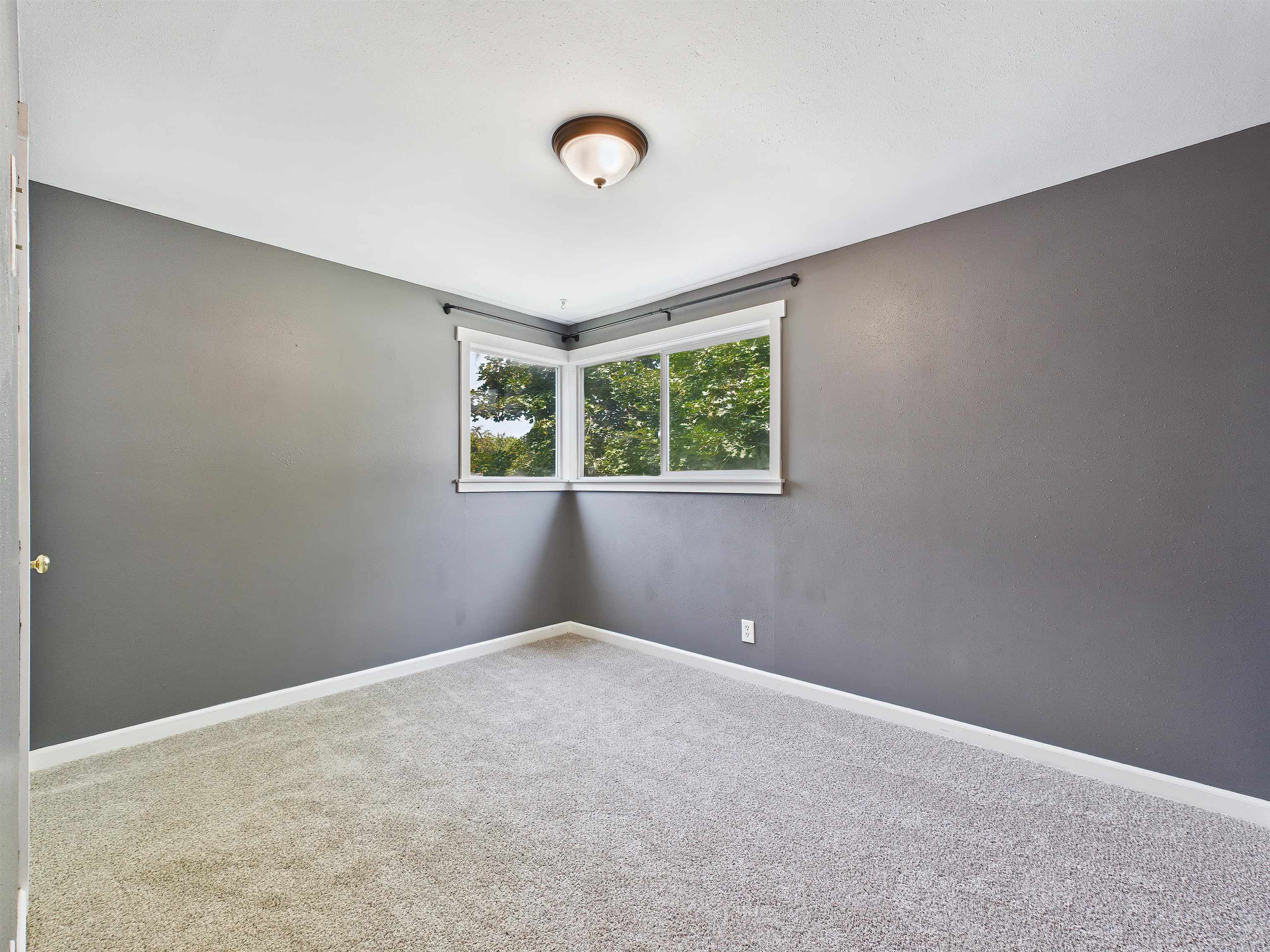5911 N Braeburn Dr - Photo 11