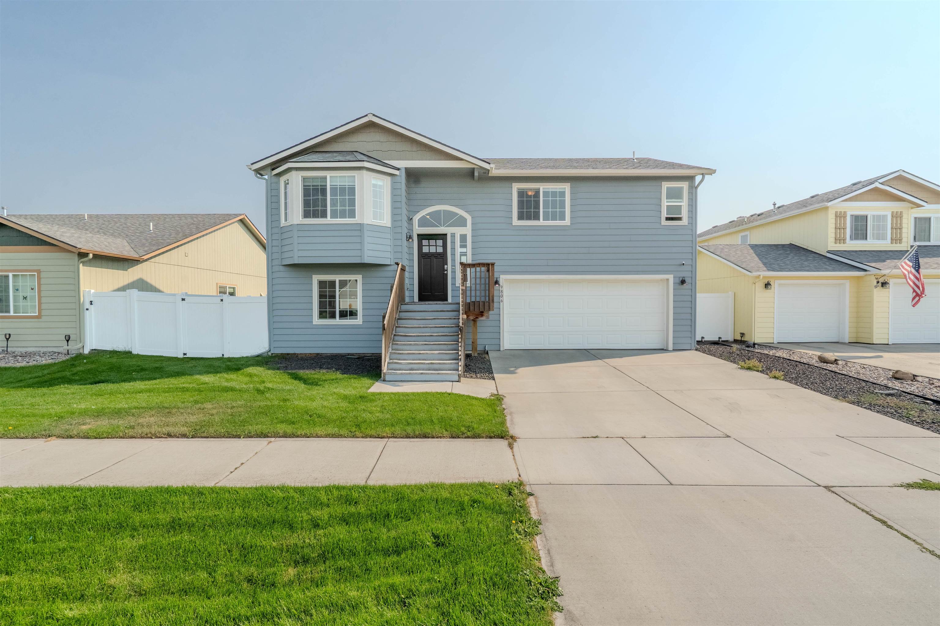 9806 E Hoffman Ct - Photo 1