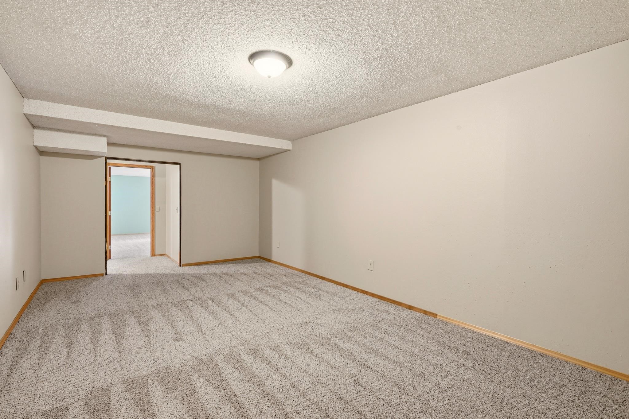 1225 S Woodlawn Rd - Photo 28