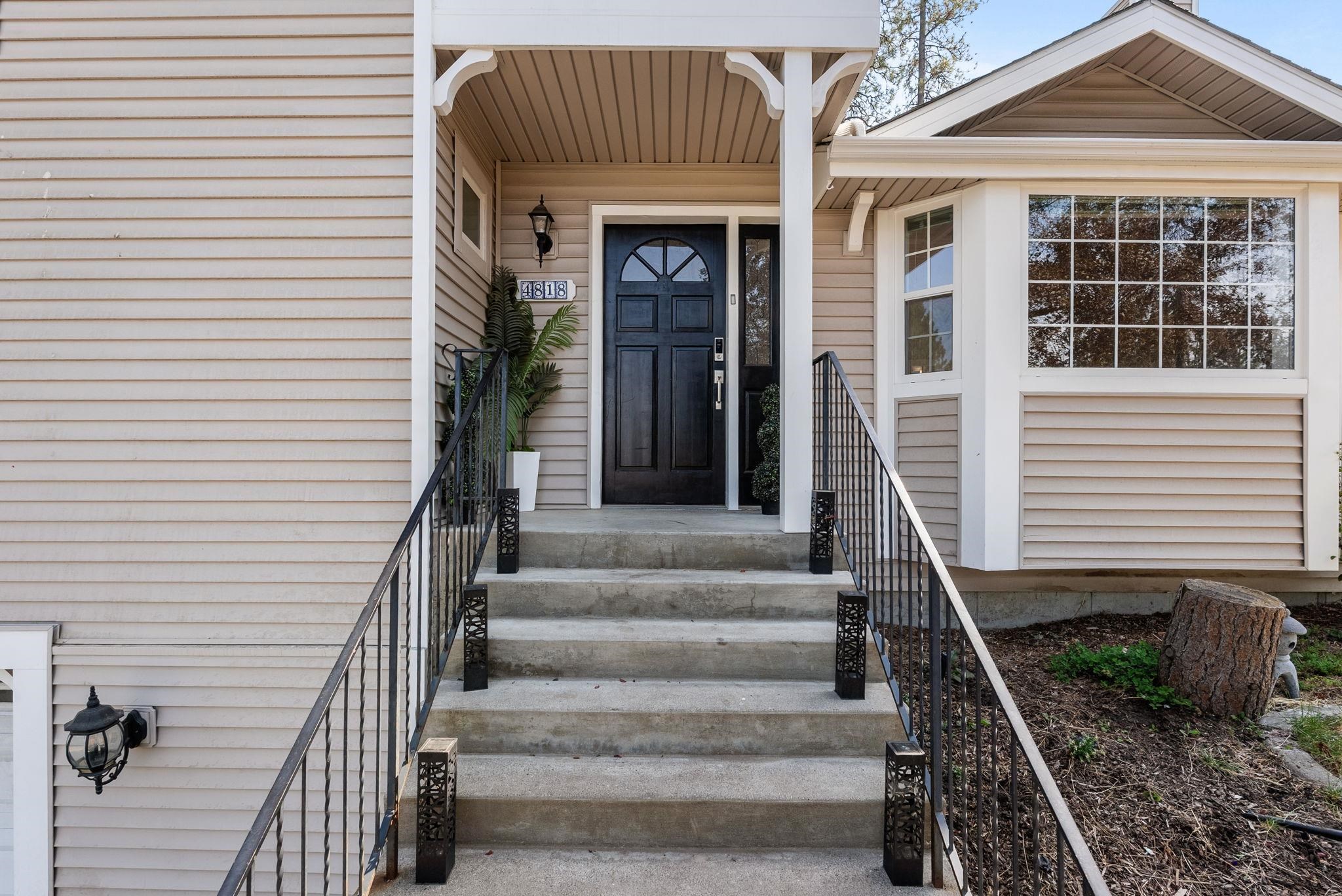 4818 E 50th Ave Ave - Photo 3