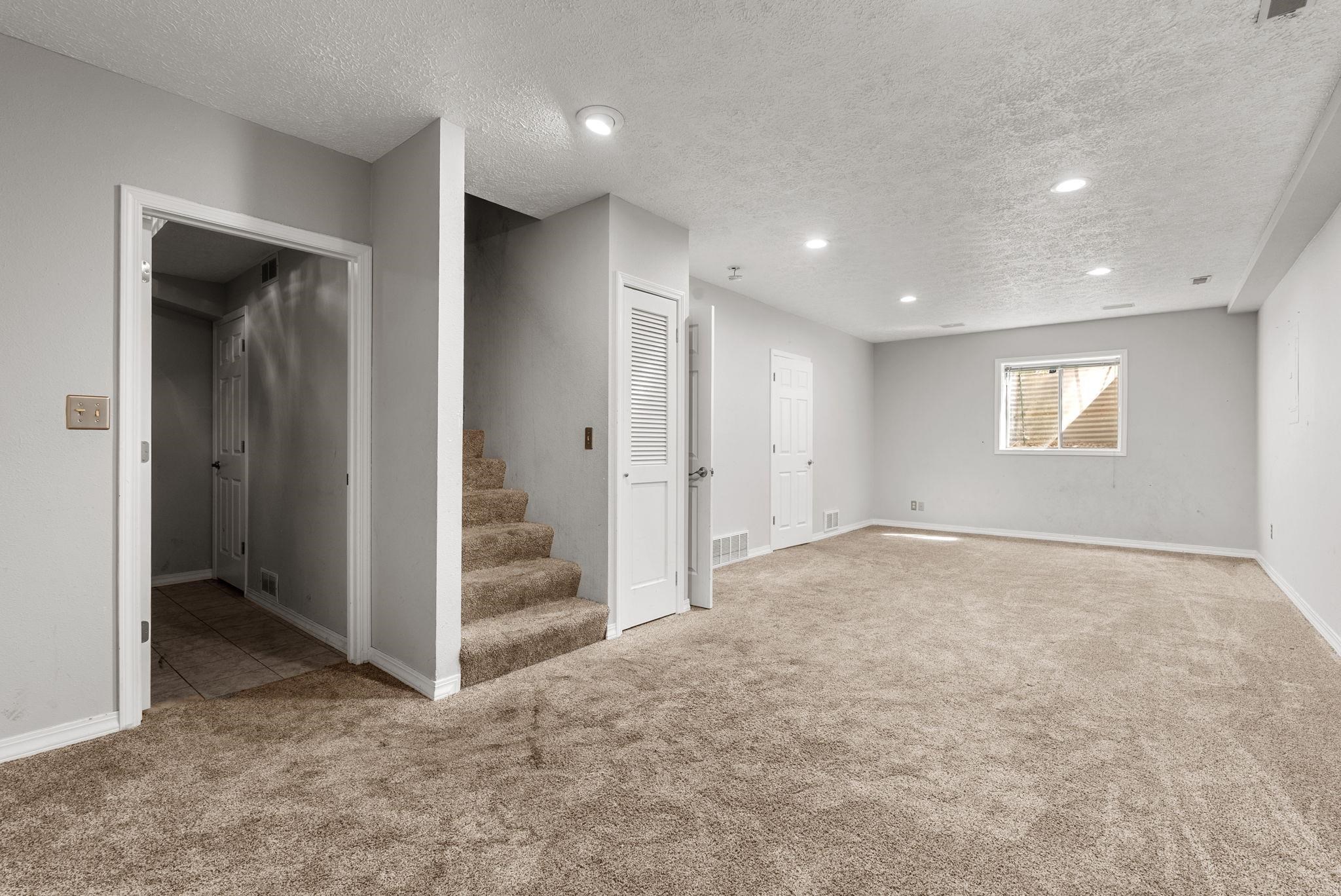 4818 E 50th Ave Ave - Photo 33