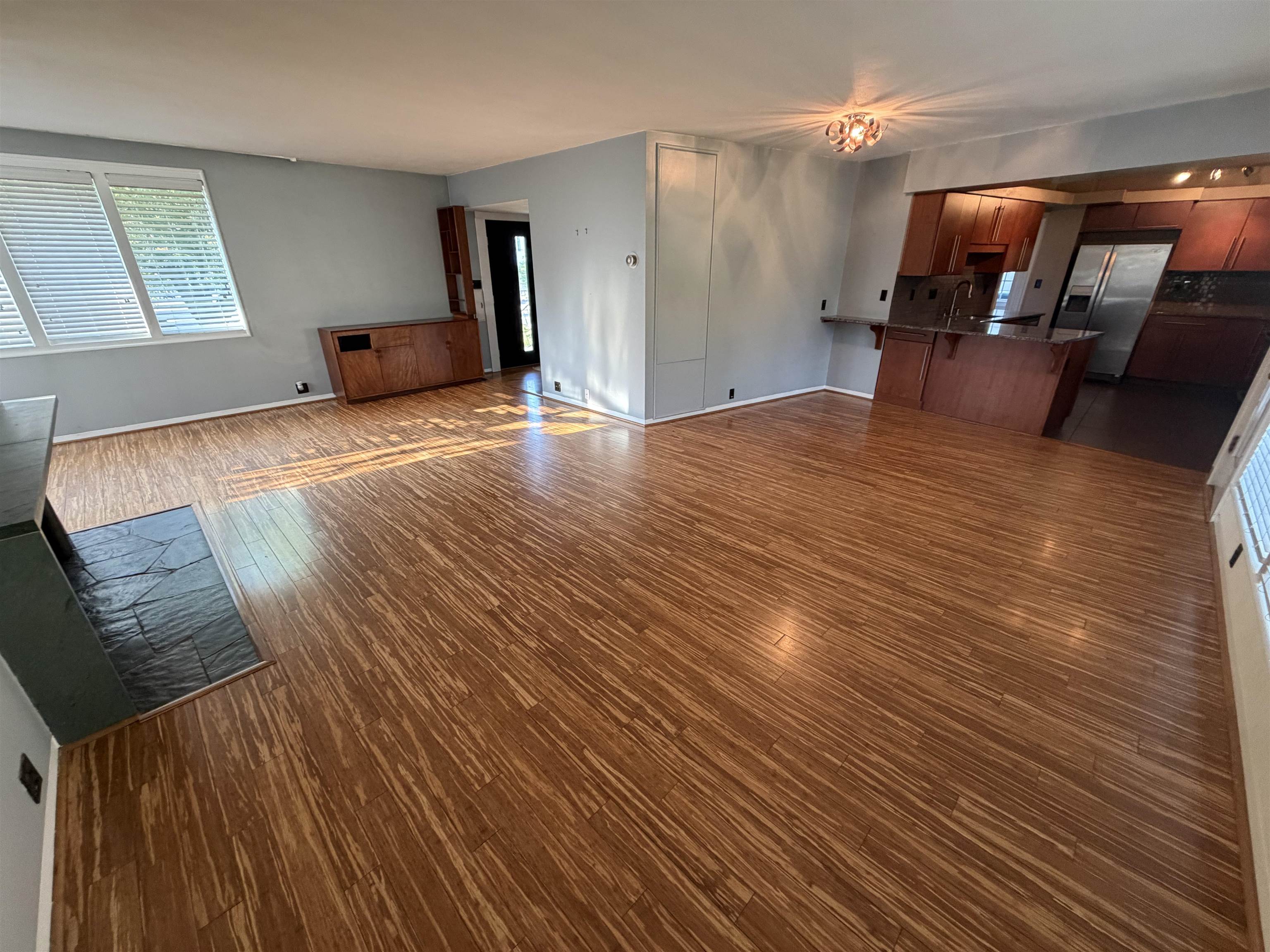 1027 W 29th Ave - Photo 10