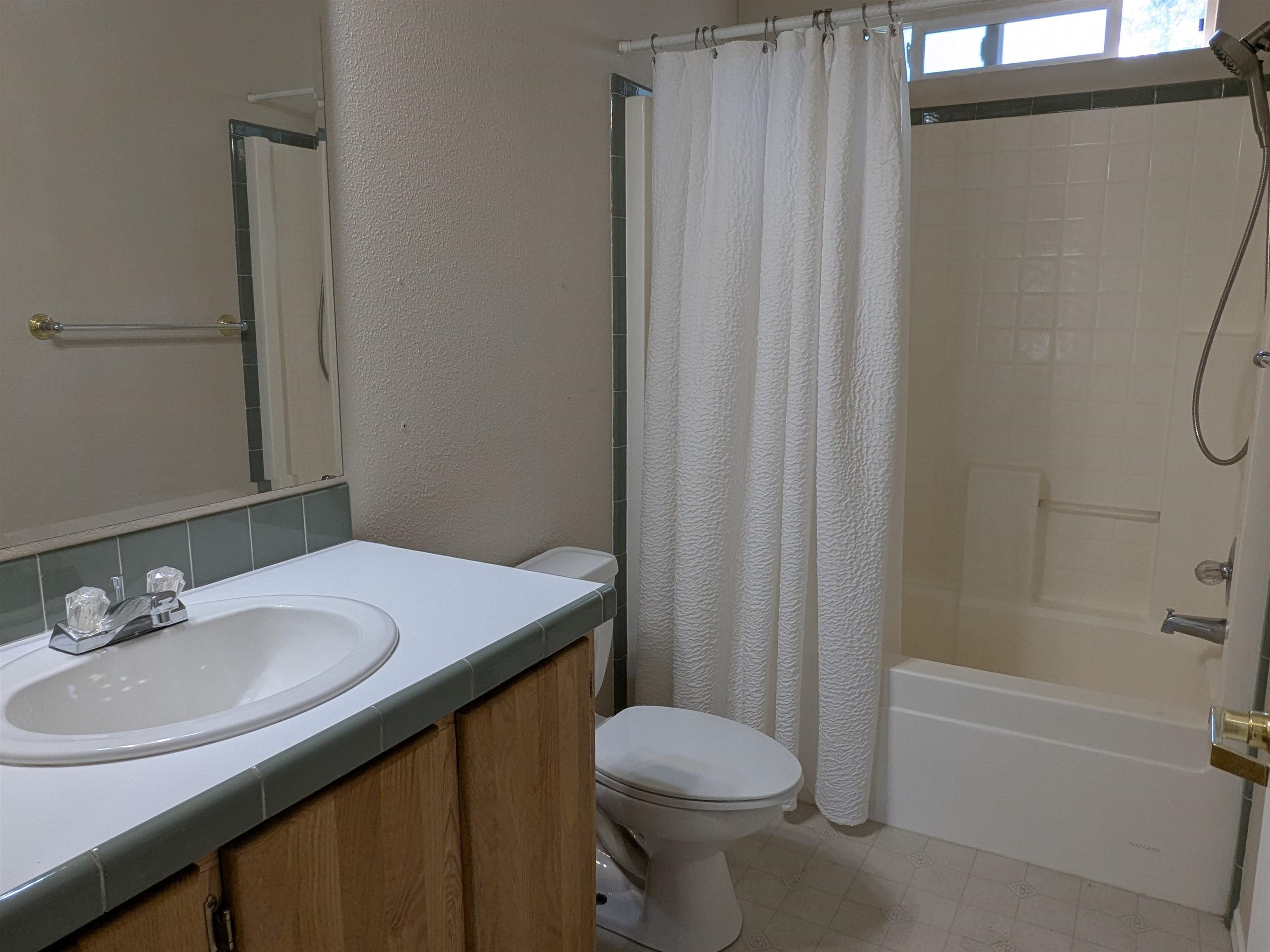 4067 Pine Meadows Dr - Photo 16