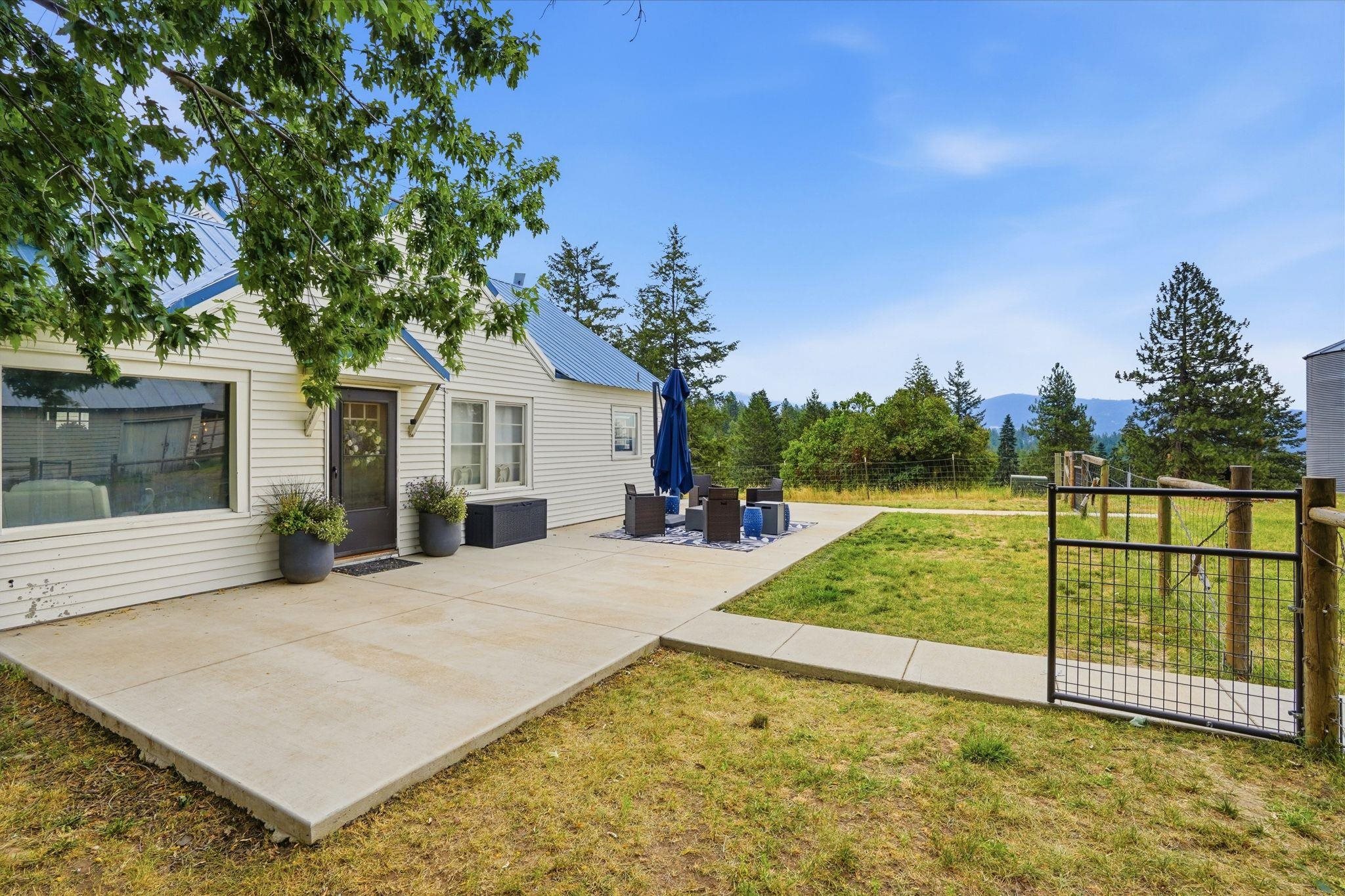 24416 N Orchard Bluff Rd - Photo 3