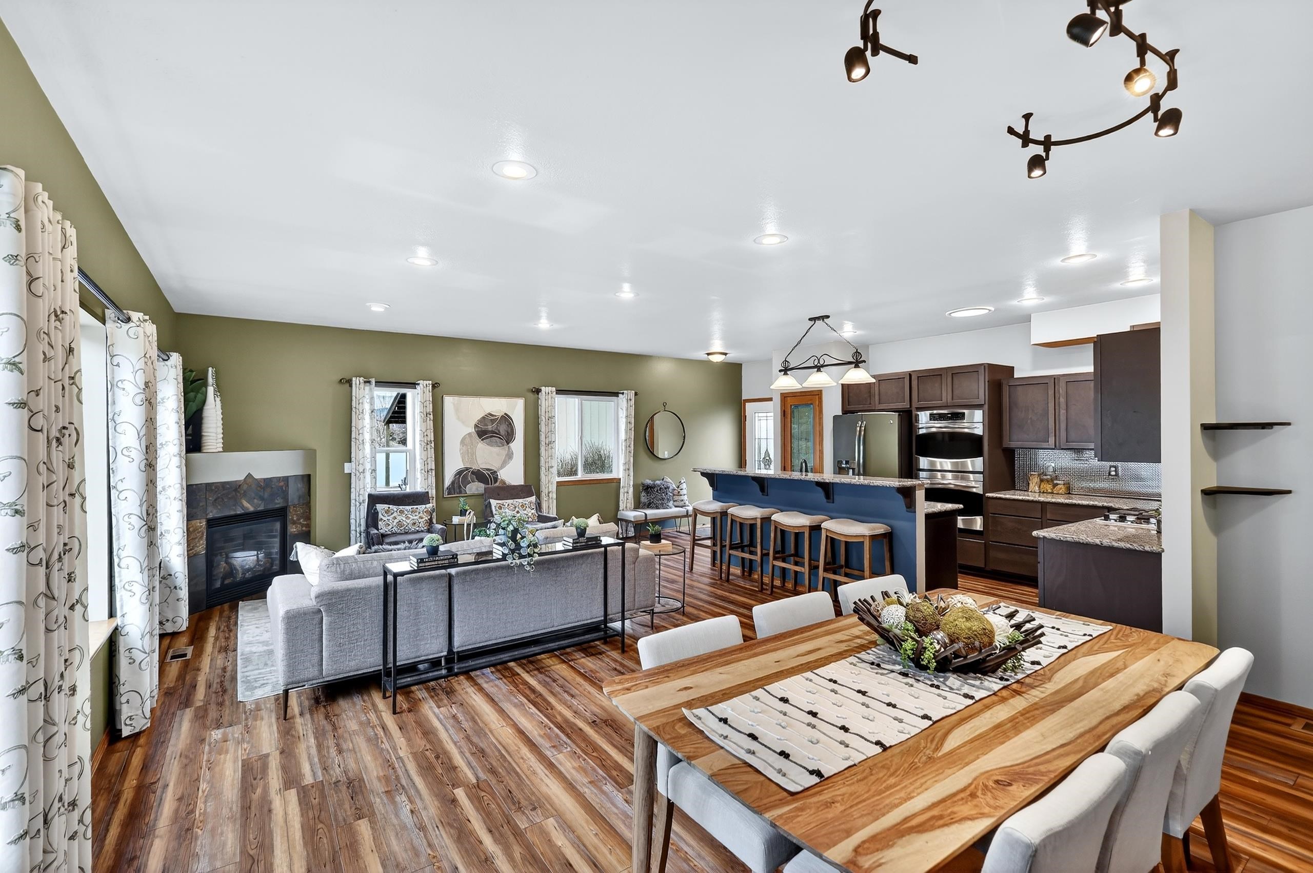 1003 S Henry Rd - Photo 9