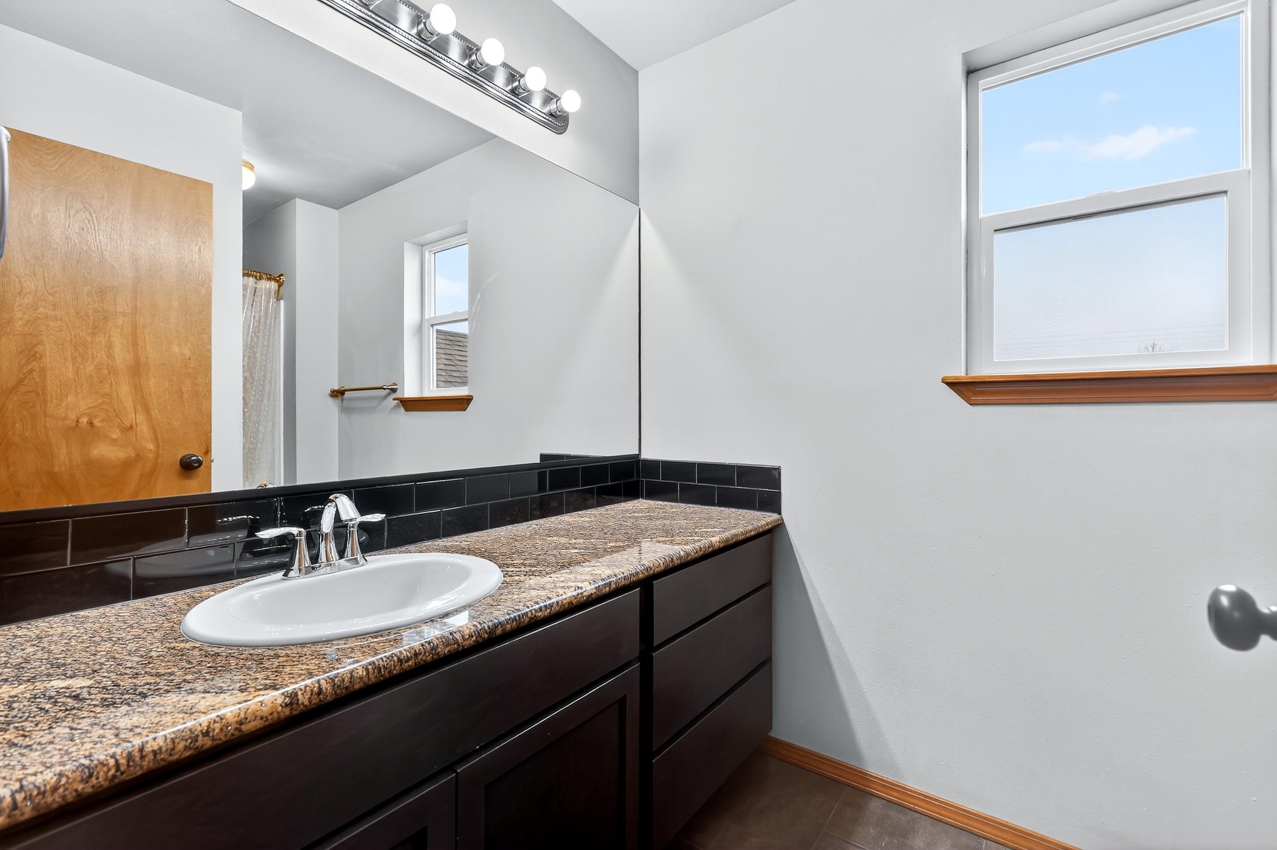 1003 S Henry Rd - Photo 28