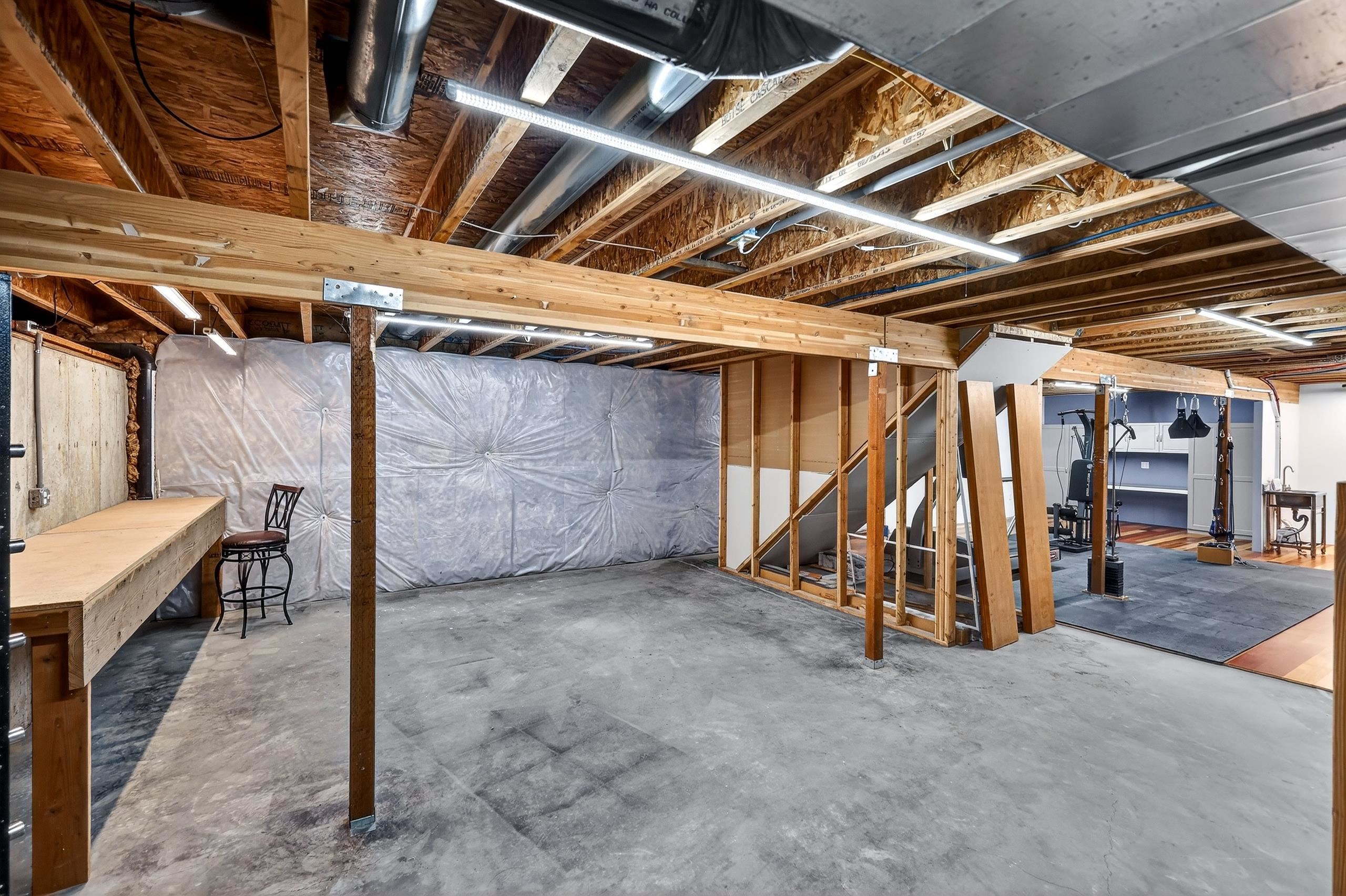 1003 S Henry Rd - Photo 33