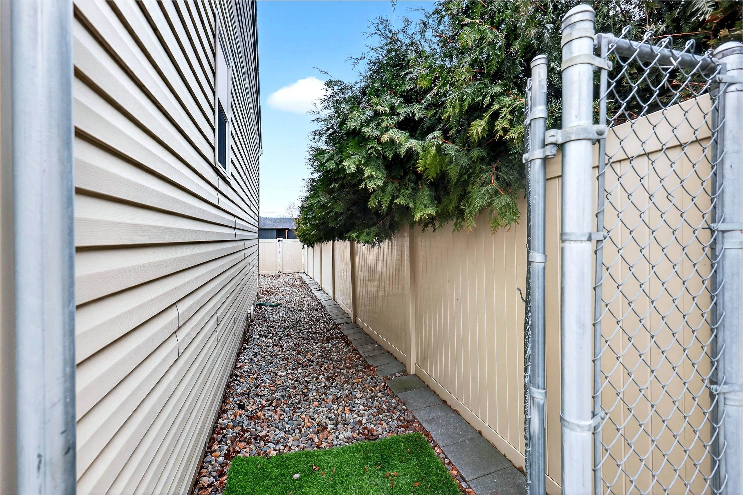 1003 S Henry Rd - Photo 38