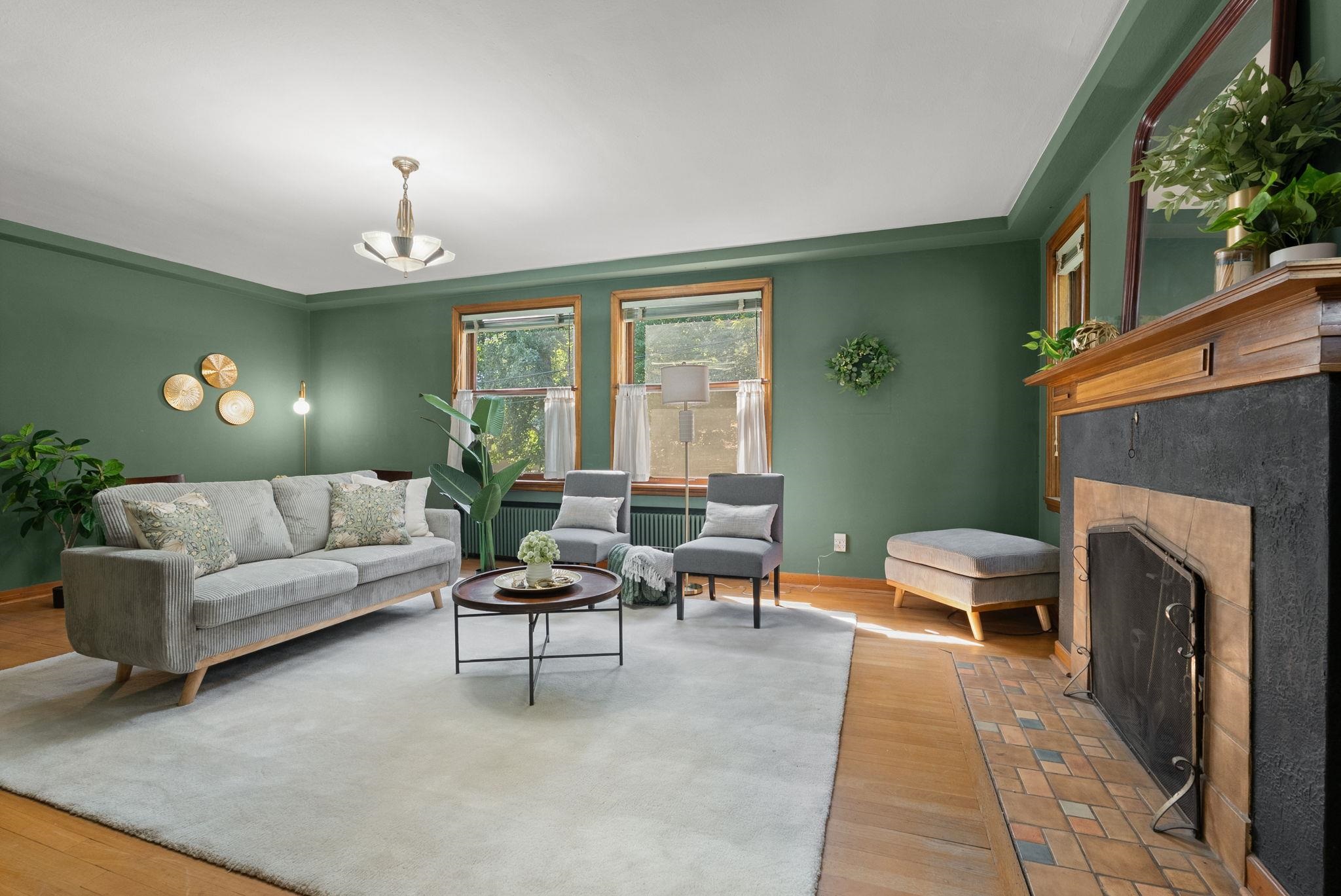 726 W 6th Ave - Photo 14