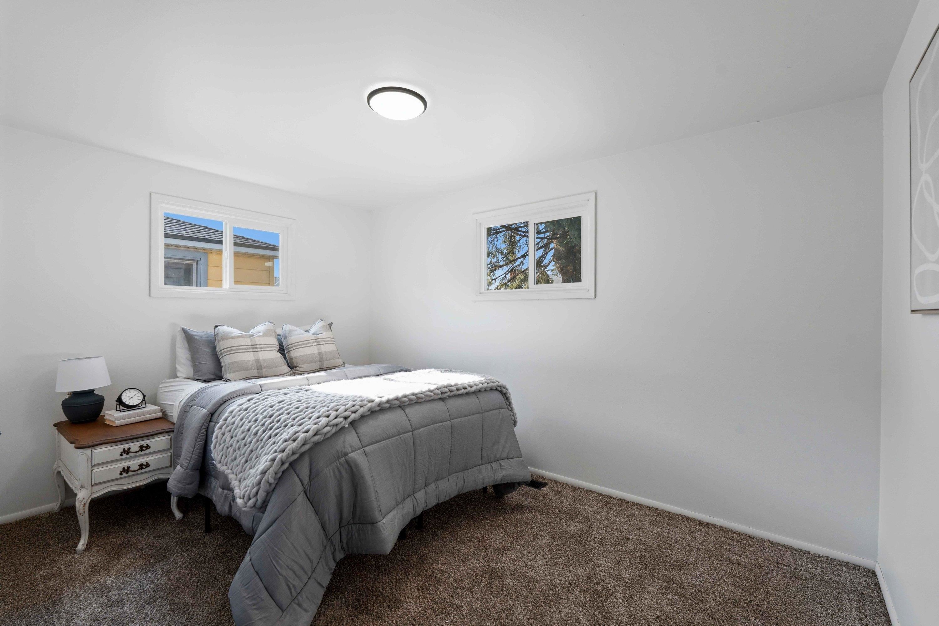 1528 E Walton Ave - Photo 13