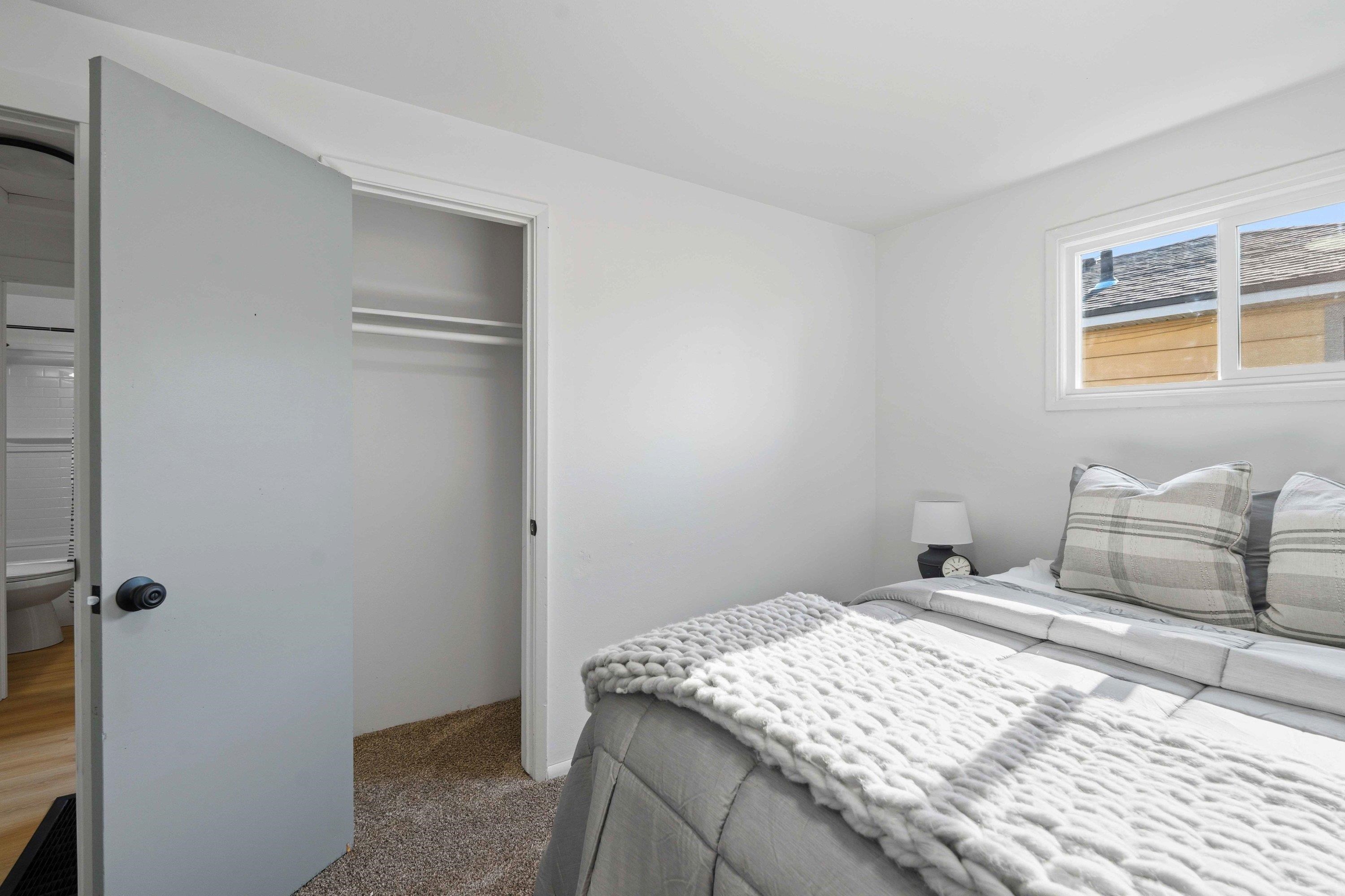 1528 E Walton Ave - Photo 14