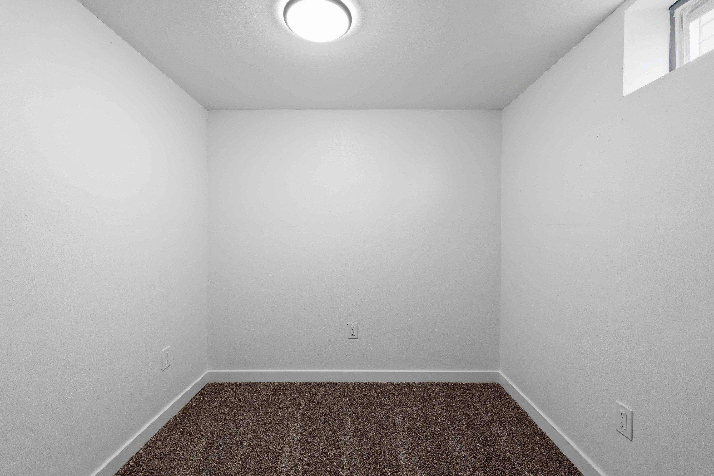 1528 E Walton Ave - Photo 25