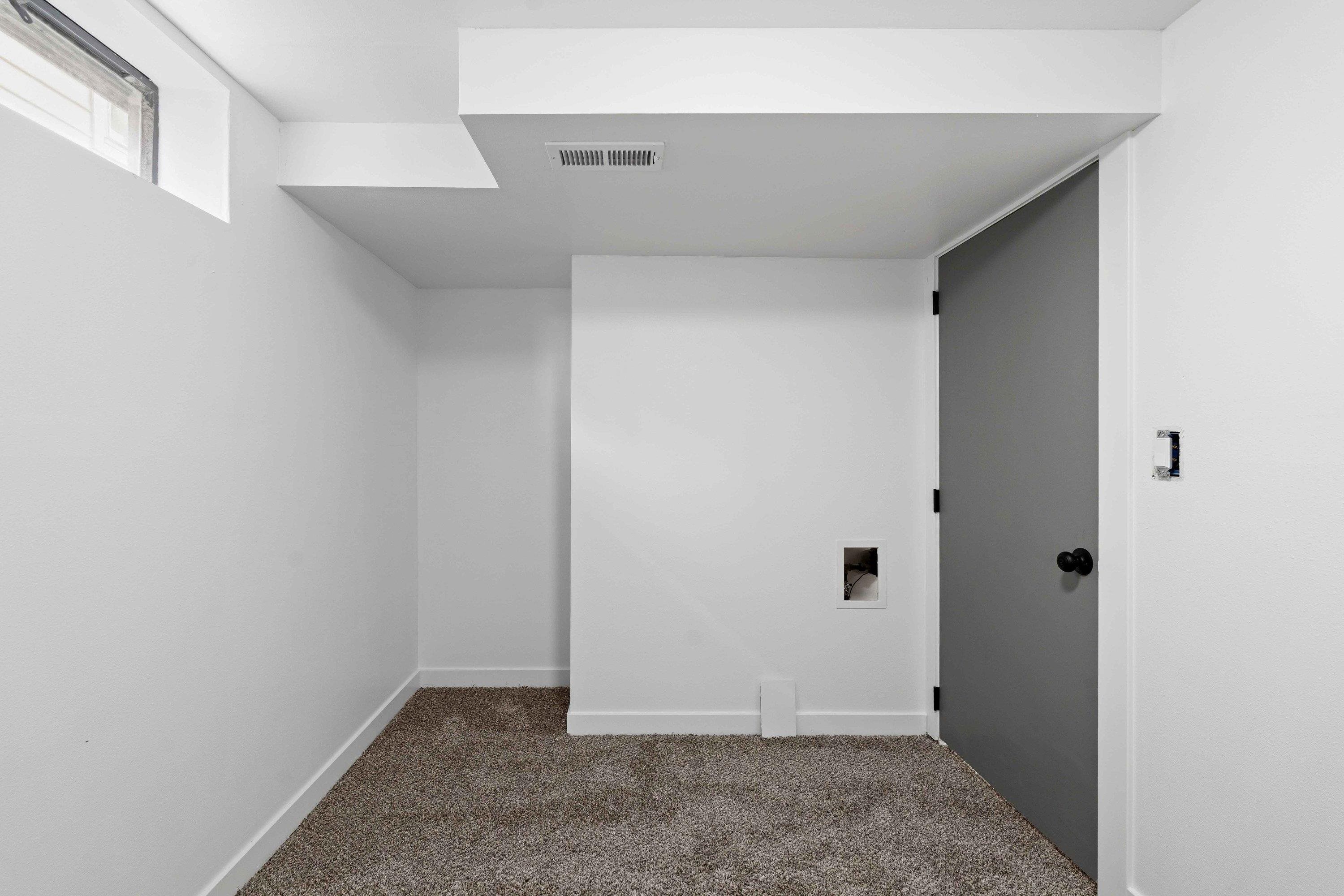 1528 E Walton Ave - Photo 26