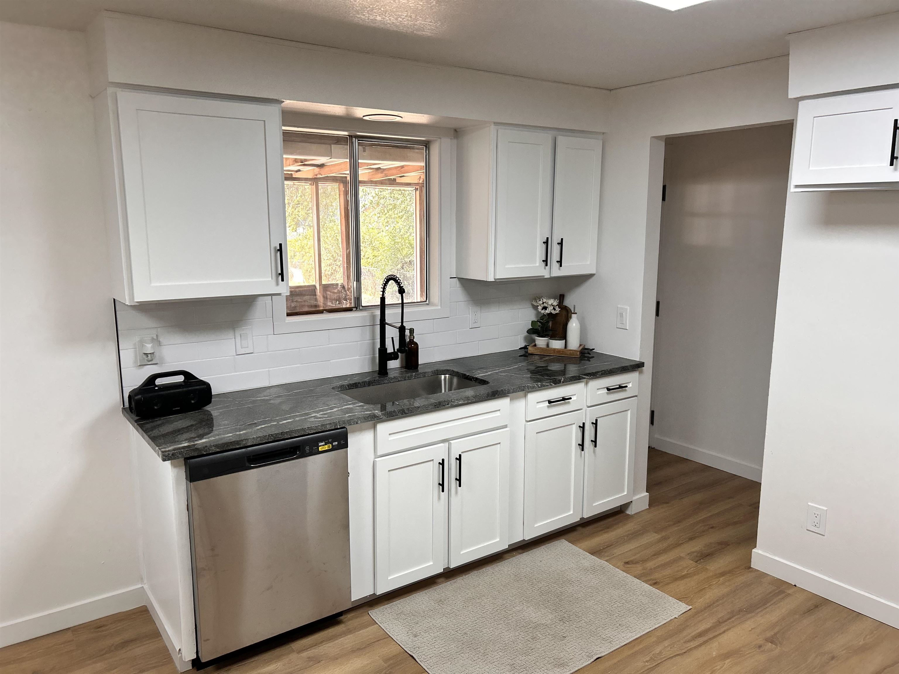 704 S Ralph St - Photo 9