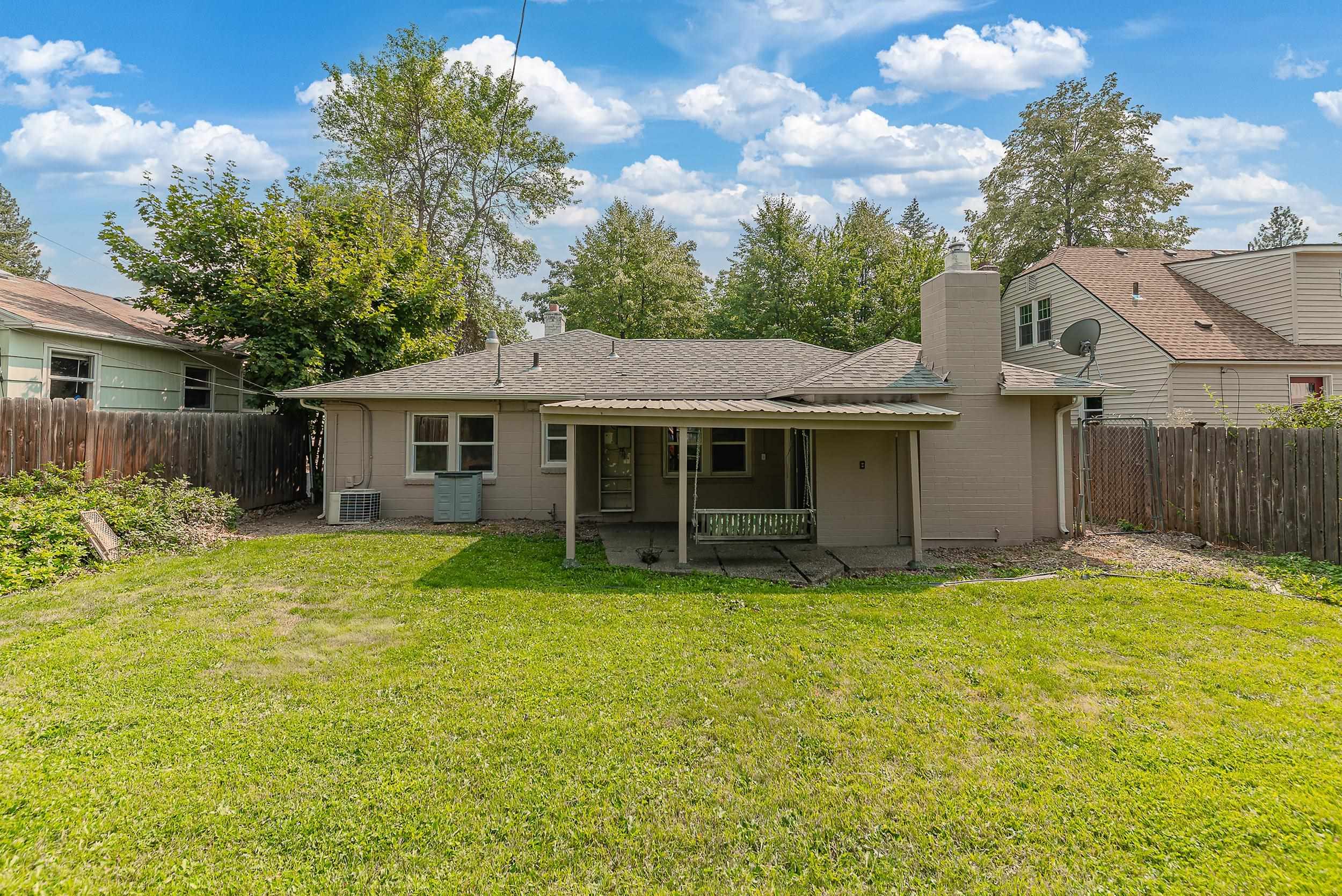1307 E Thurston Ave - Photo 15
