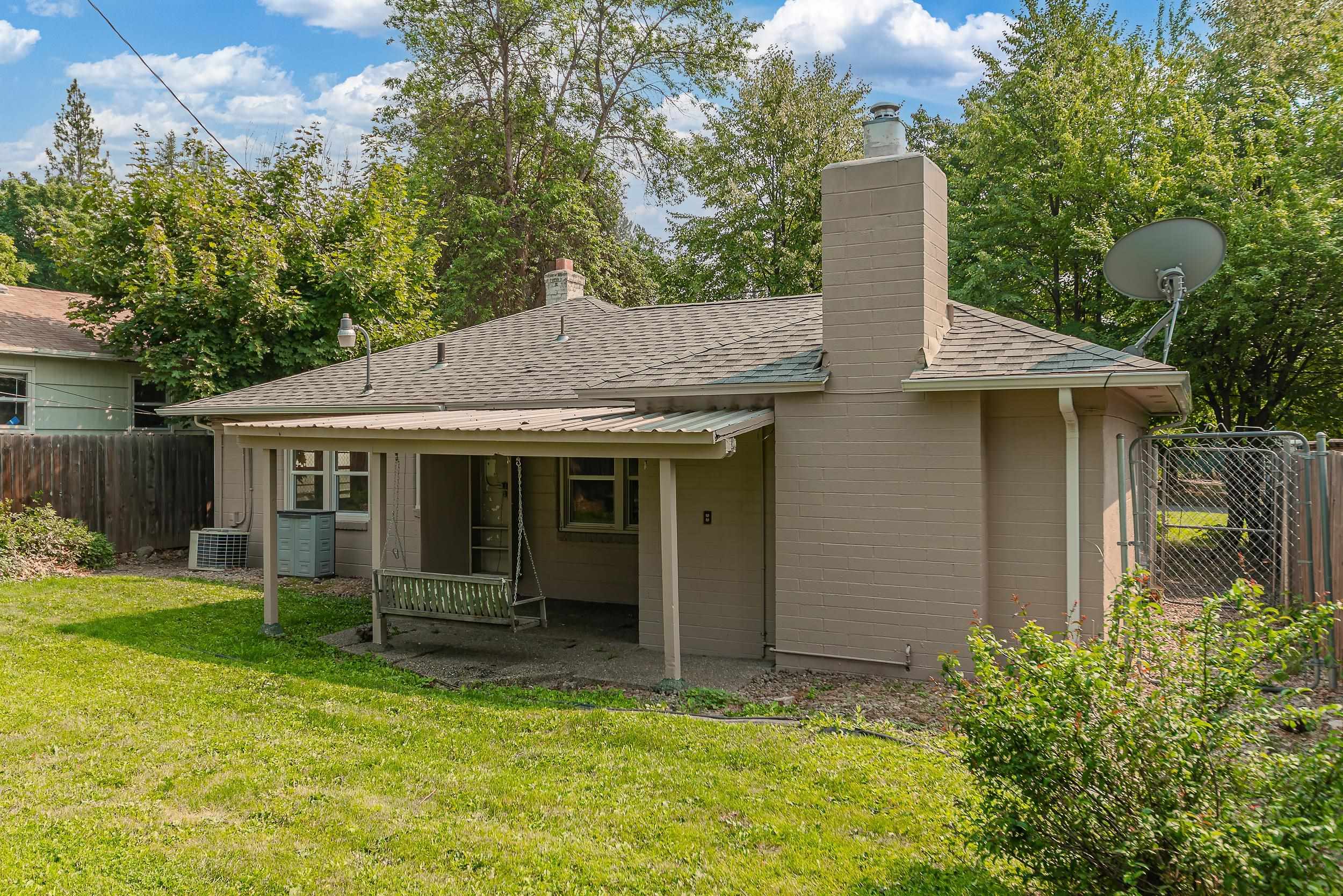 1307 E Thurston Ave - Photo 16