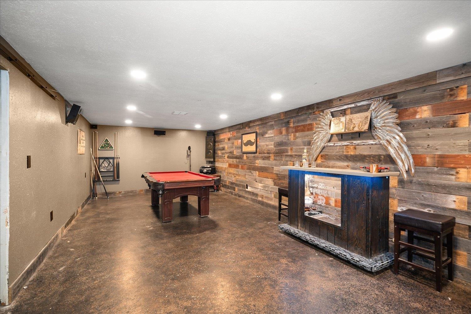 1323 E 41st Ave - Photo 22