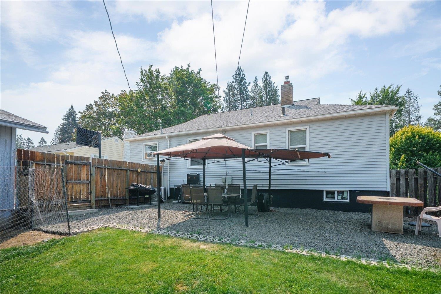 1323 E 41st Ave - Photo 29