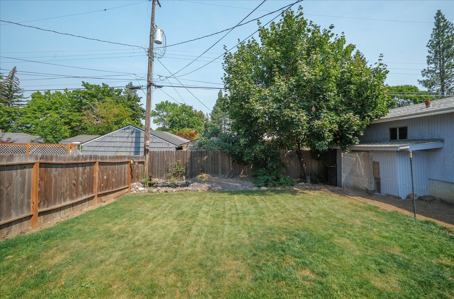 1323 E 41st Ave - Photo 32