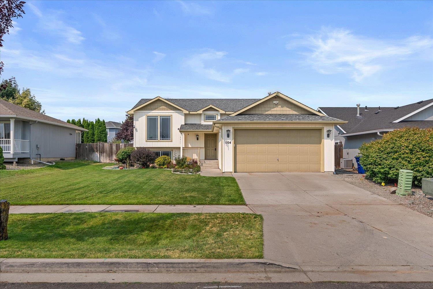 1104 S Antelope St - Photo 2
