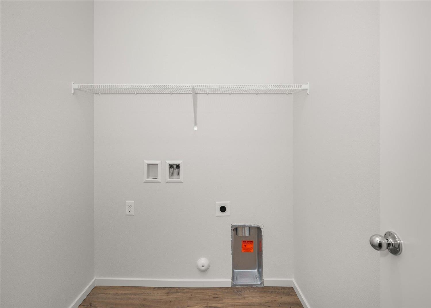 1112 E L St - Photo 20