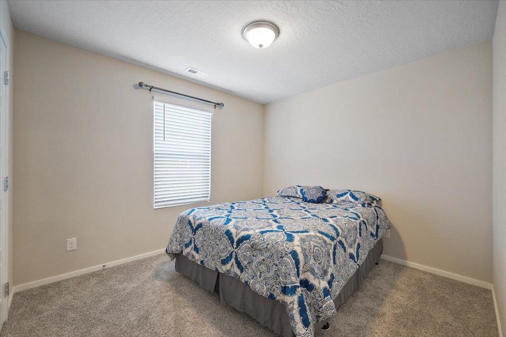 1025 S Bannen Rd - Photo 24