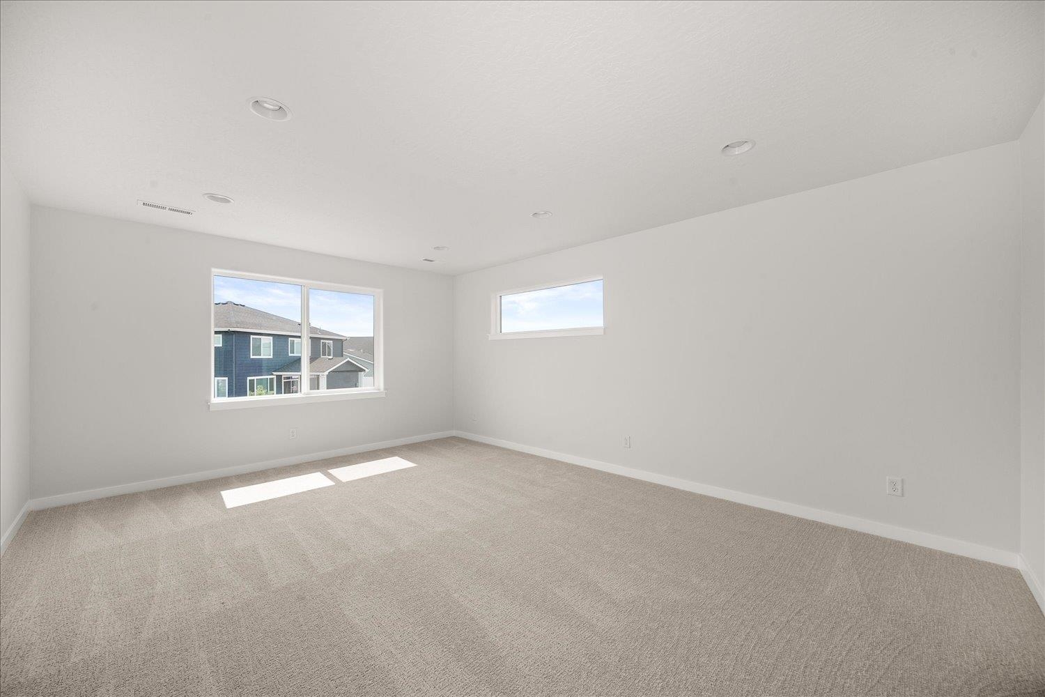 12242 N VALENCIA Ave - Photo 24