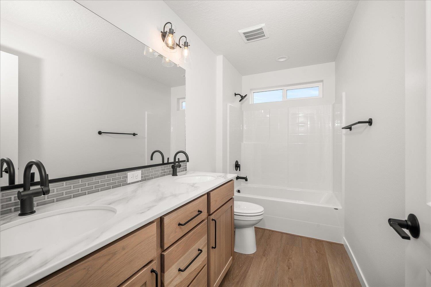 12242 N VALENCIA Ave - Photo 32