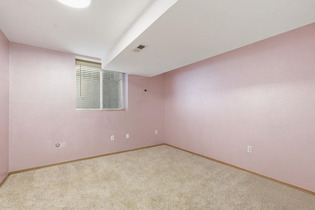 1224 N Stevenson Rd - Photo 30