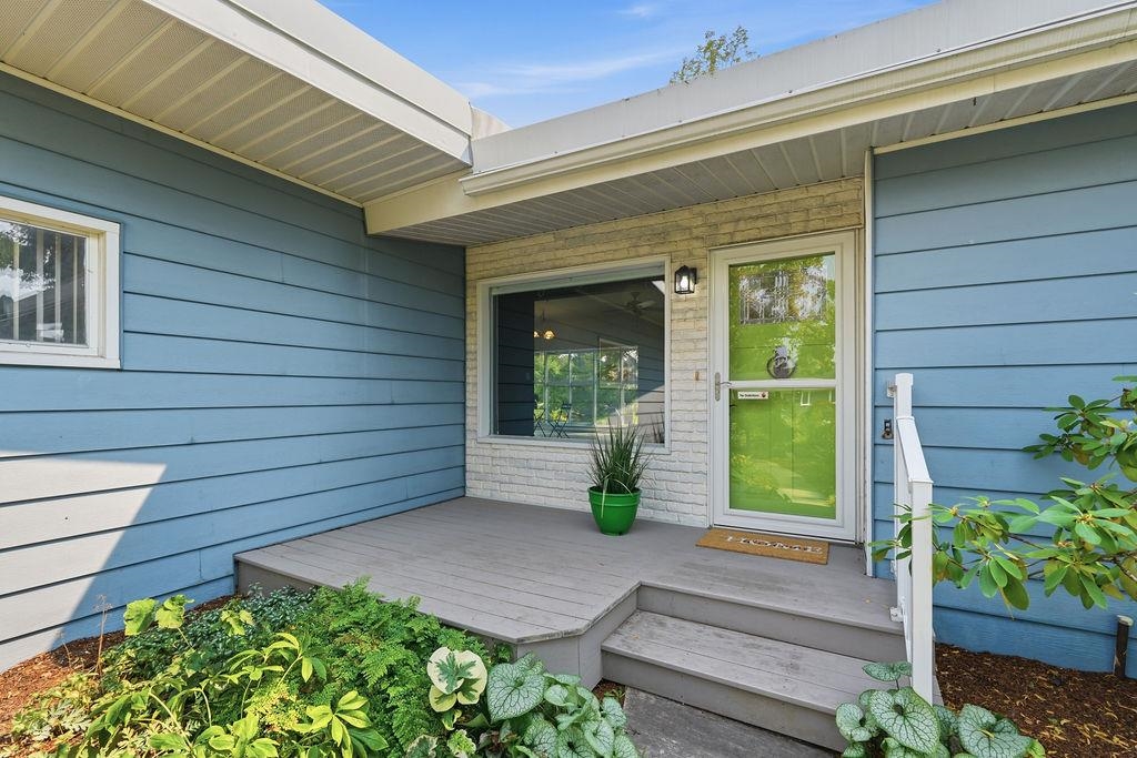 13120 E 11th Ave - Photo 6