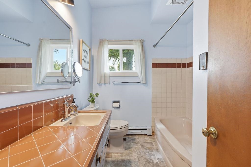 13120 E 11th Ave - Photo 17