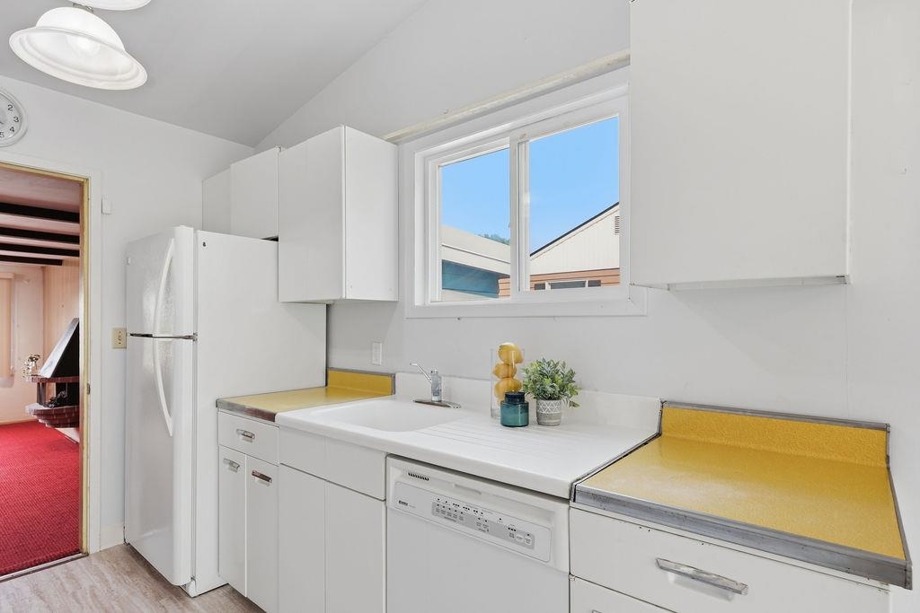 13120 E 11th Ave - Photo 25
