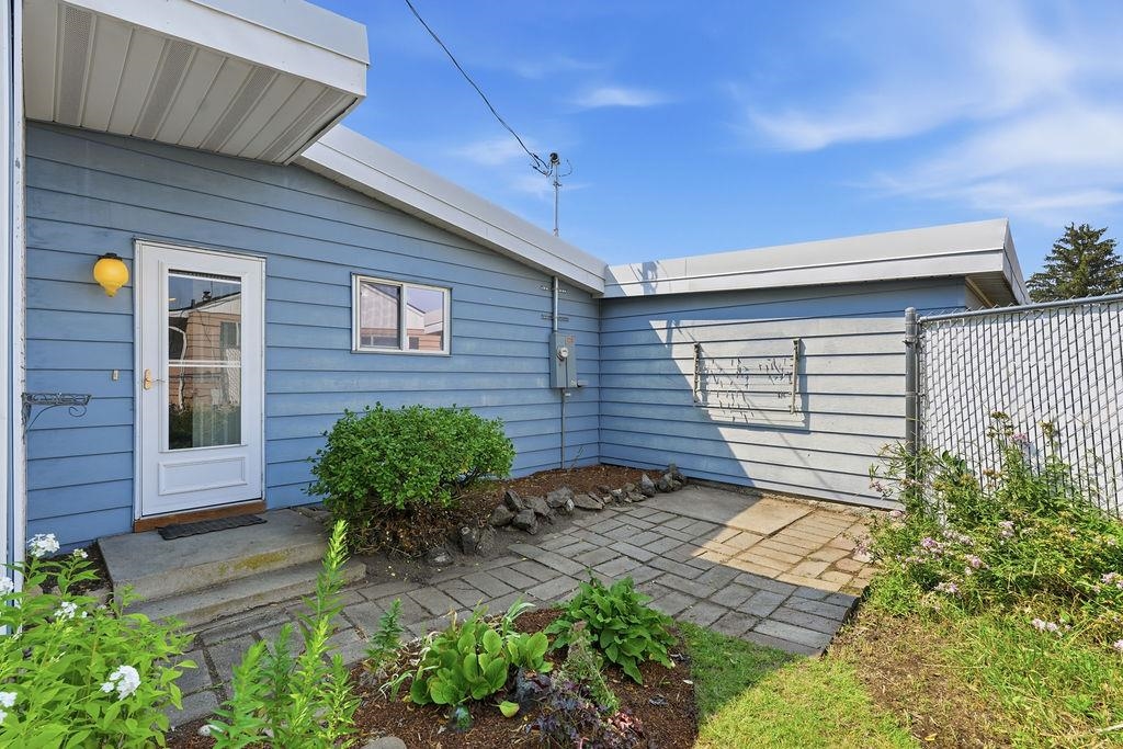13120 E 11th Ave - Photo 31