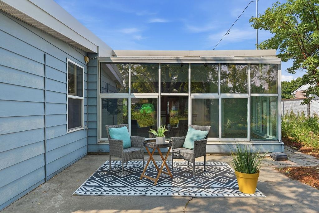 13120 E 11th Ave - Photo 35
