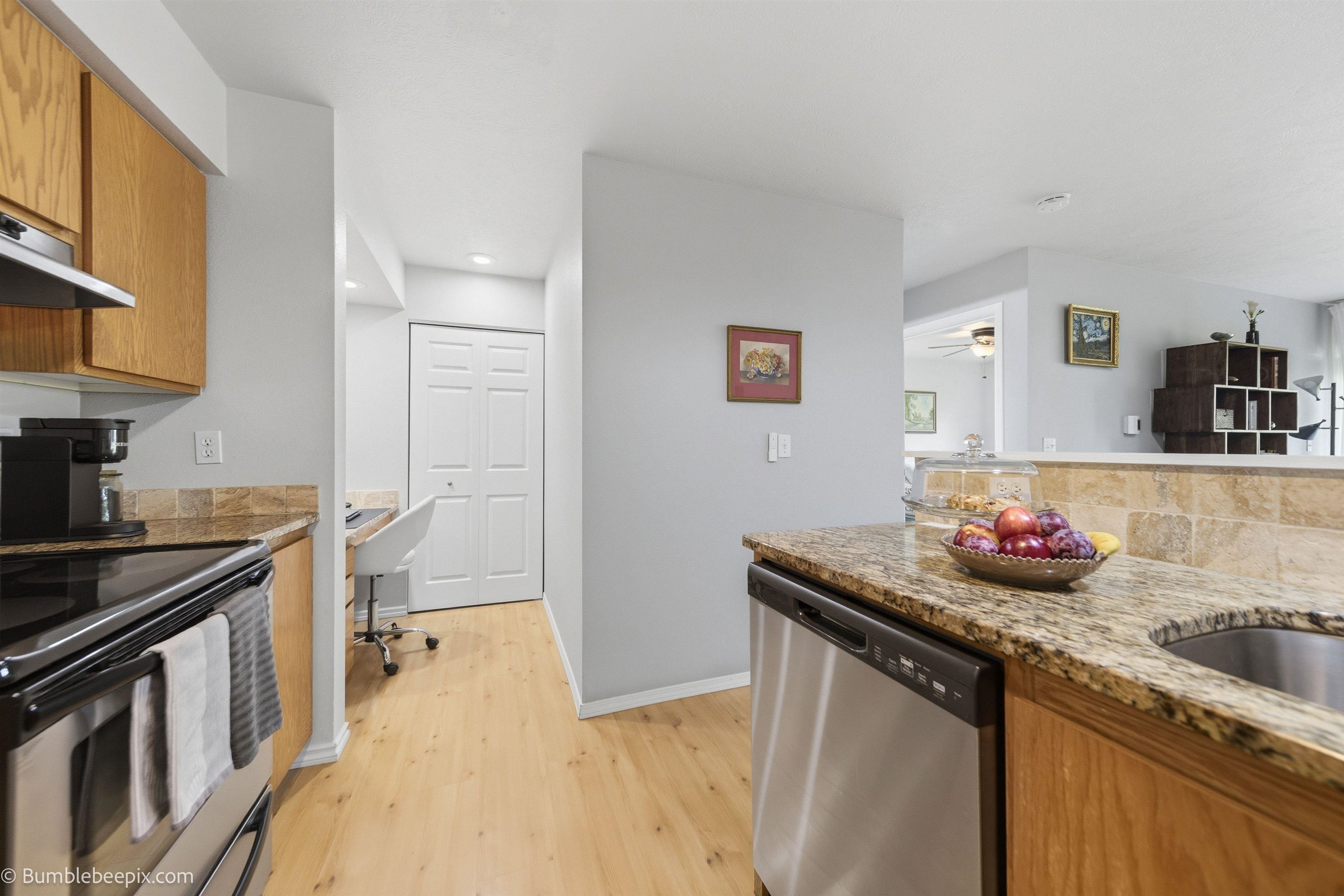 22855 E Country Vista Dr - Photo 23
