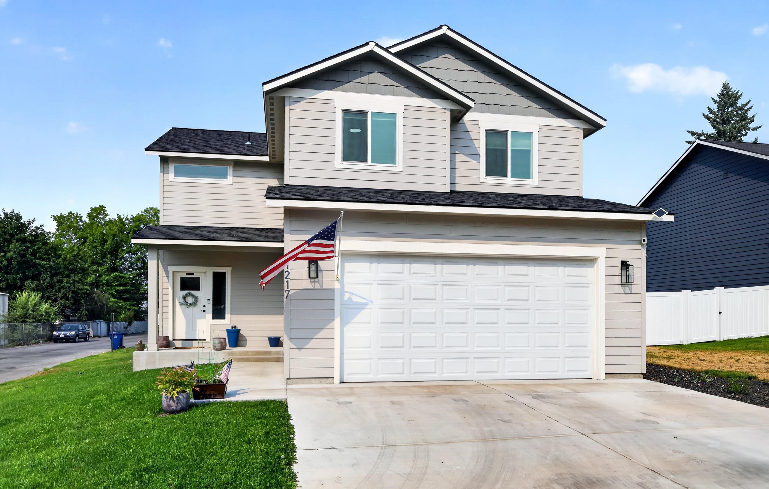 1217 N Walnut Ln - Photo 2