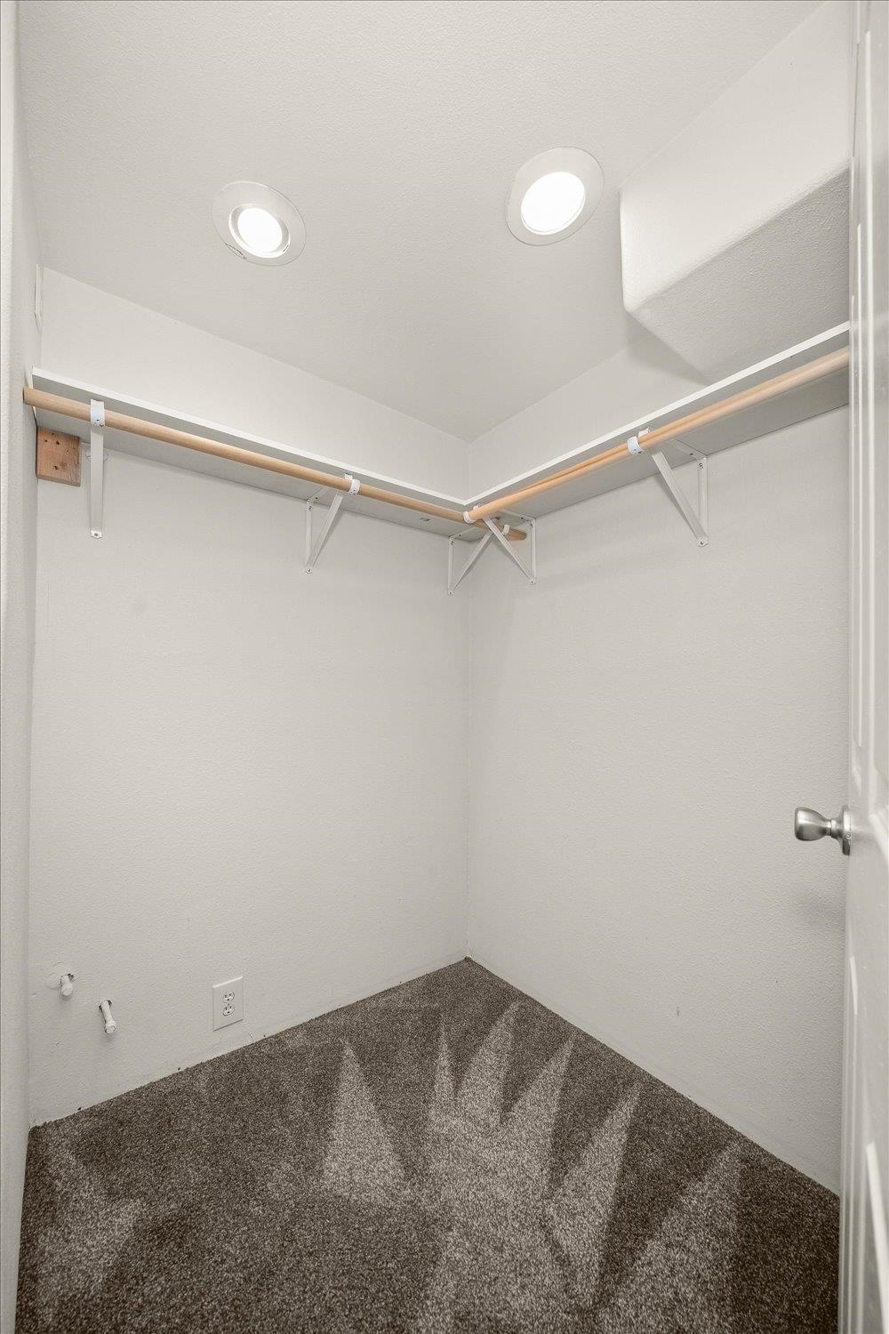 5927 N Cochran St - Photo 17