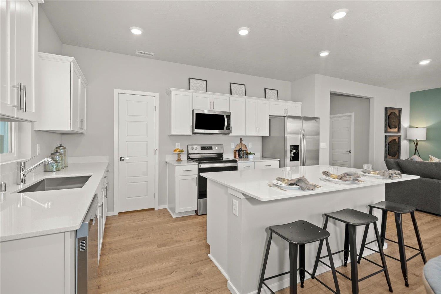 5796 S Bernard St - Photo 18