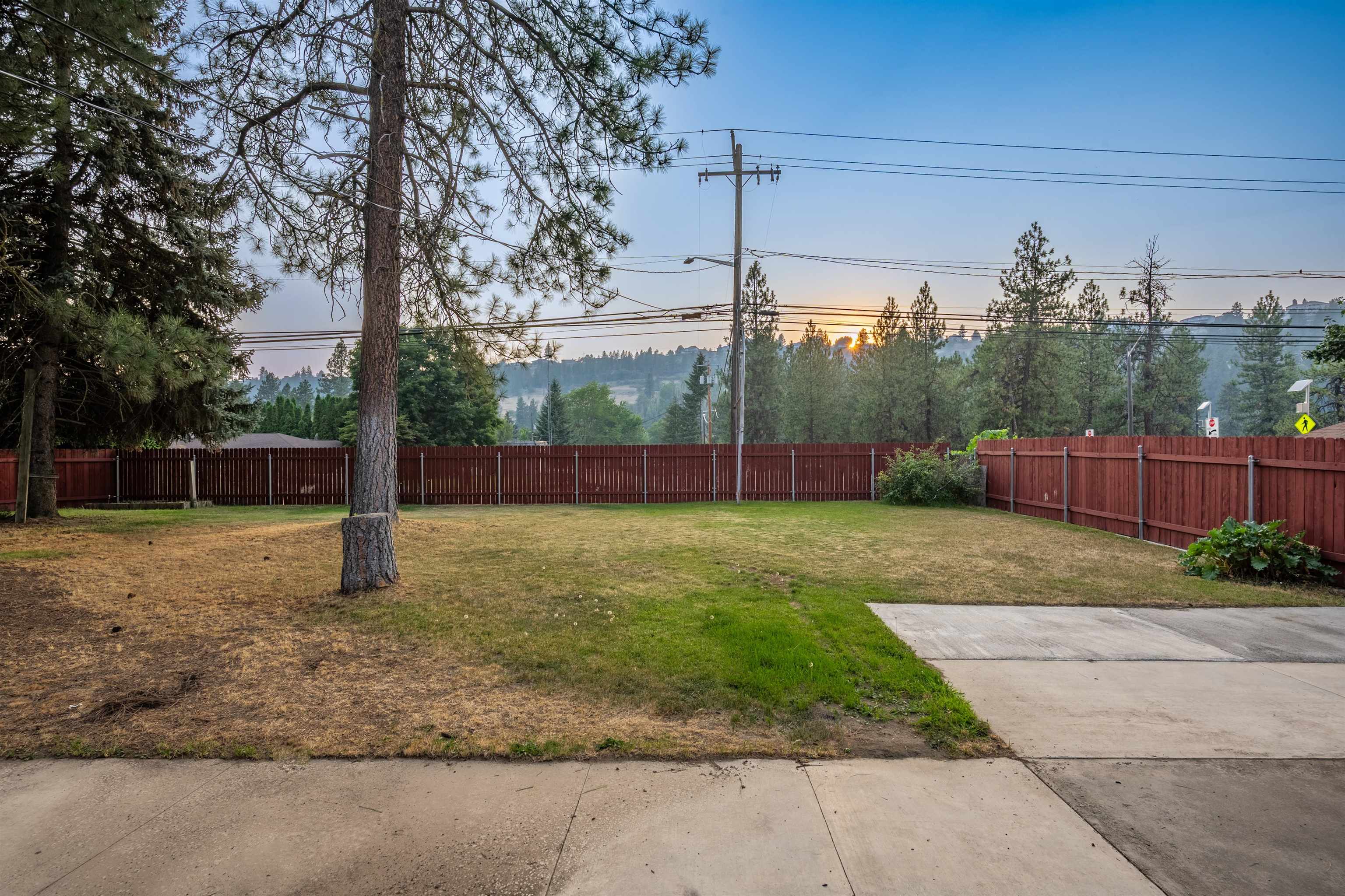 8223 N HOWARD St - Photo 46