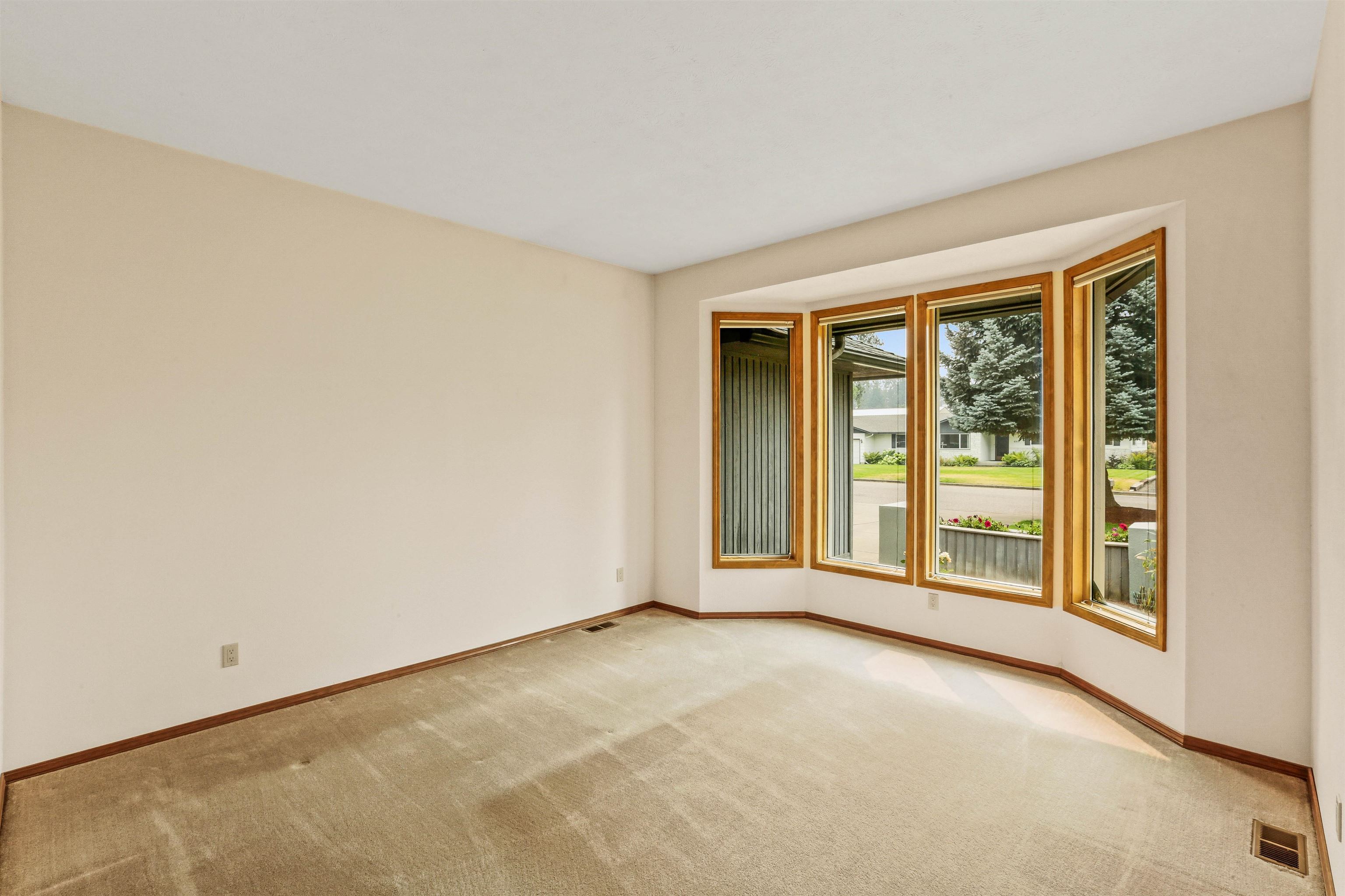 6922 W Johannsen Ave - Photo 10