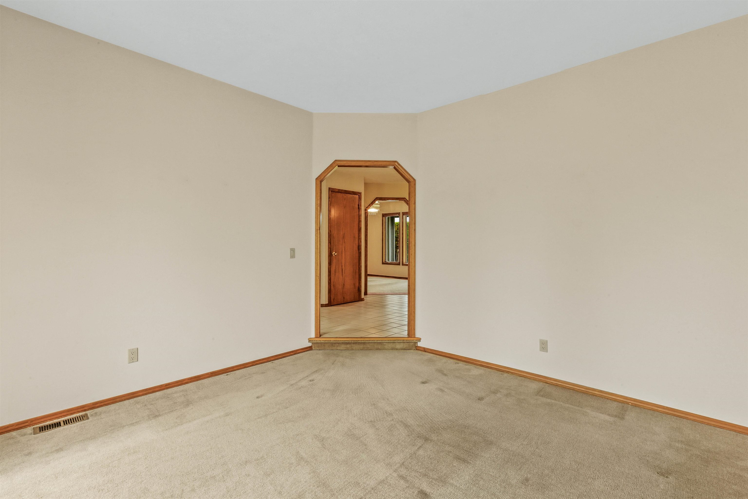 6922 W Johannsen Ave - Photo 11