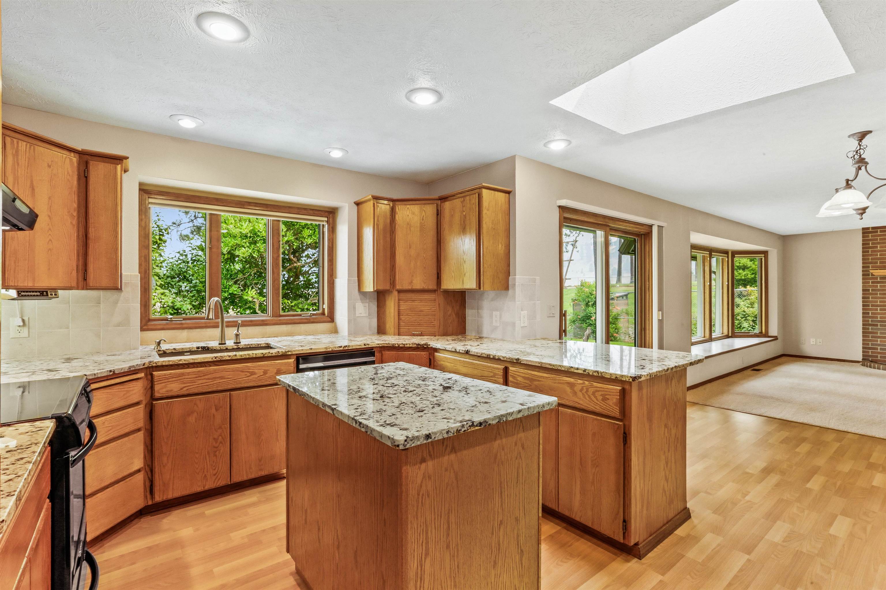 6922 W Johannsen Ave - Photo 14