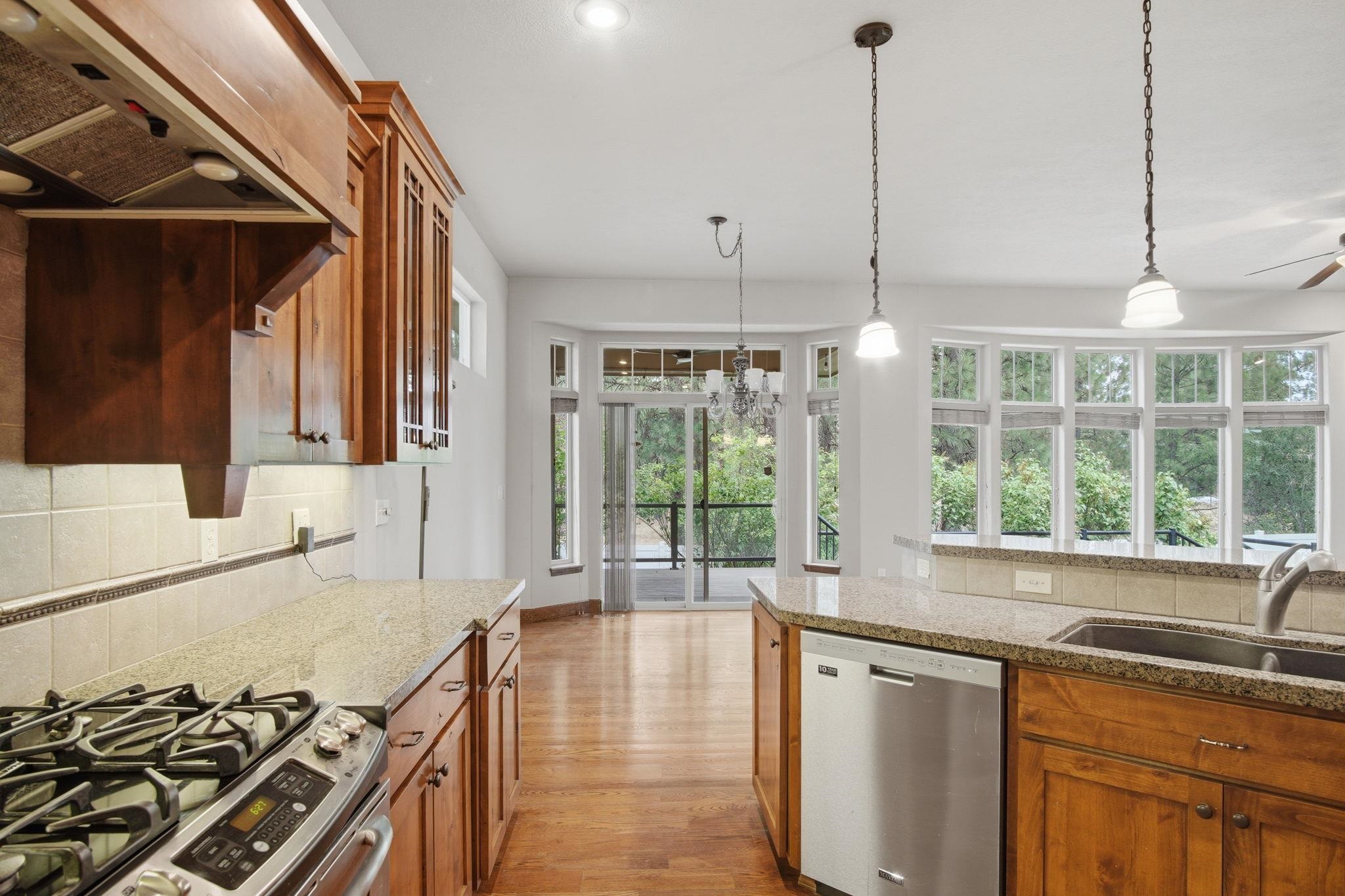 1610 W Panorama Ave - Photo 9