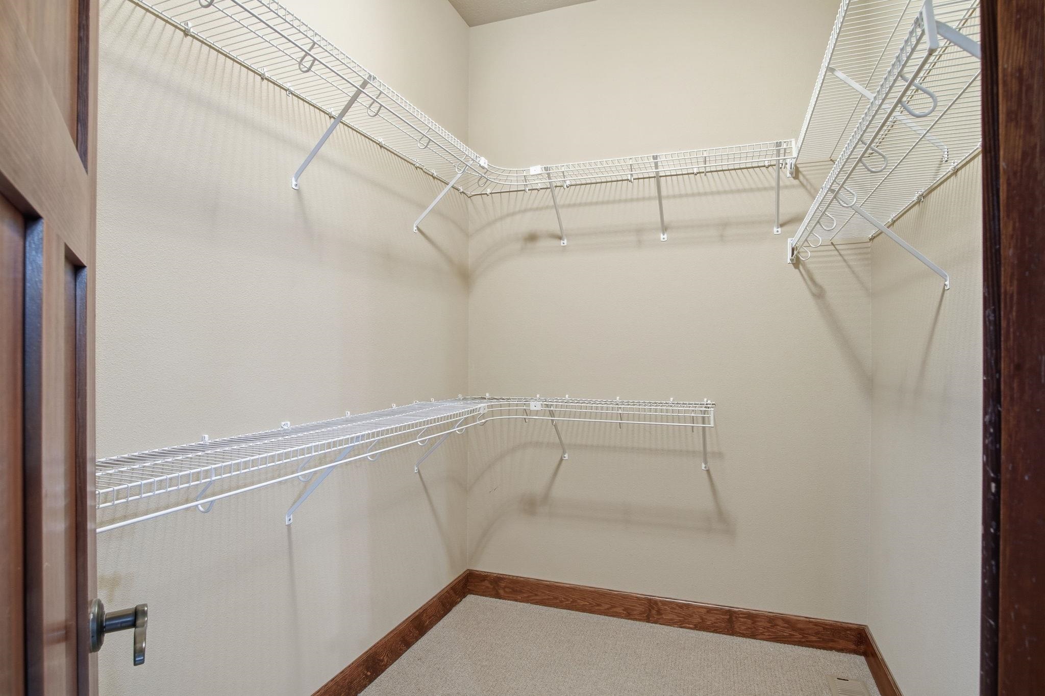 1610 W Panorama Ave - Photo 16