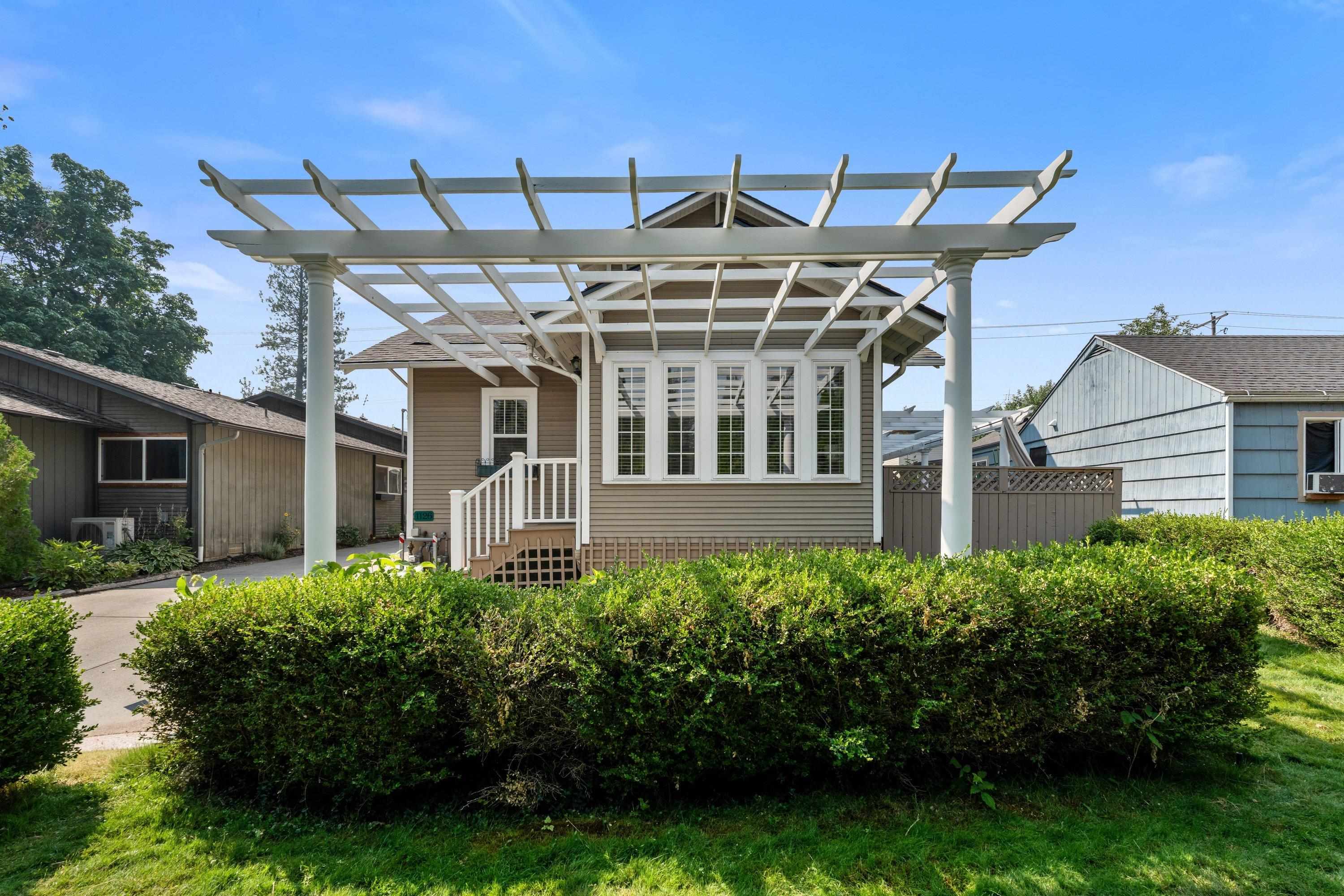 1128 E 29th Ave Ave - Photo 2
