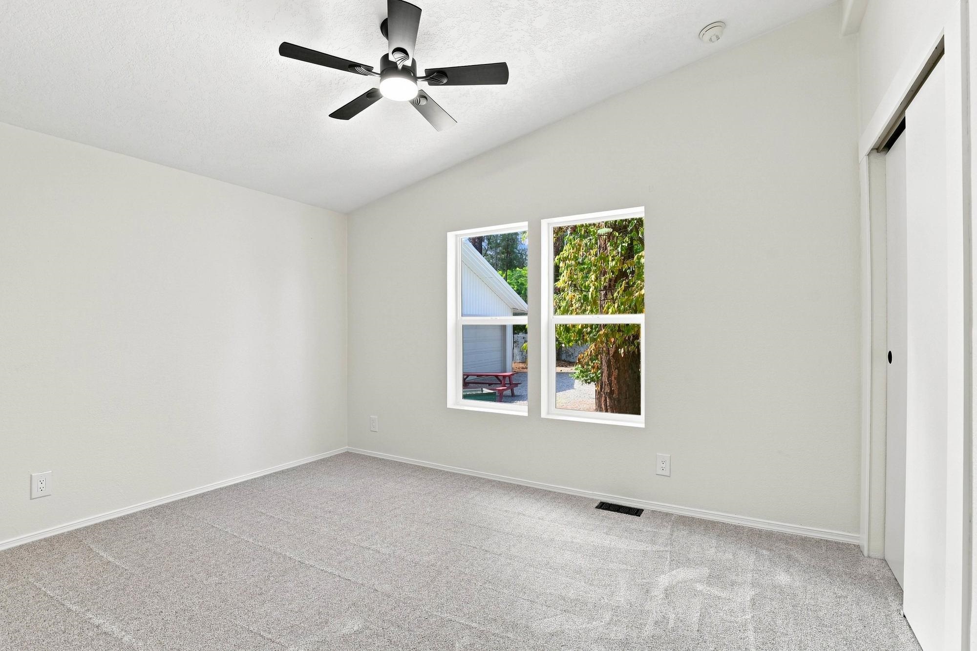 6275 K 291 Hwy - Photo 19