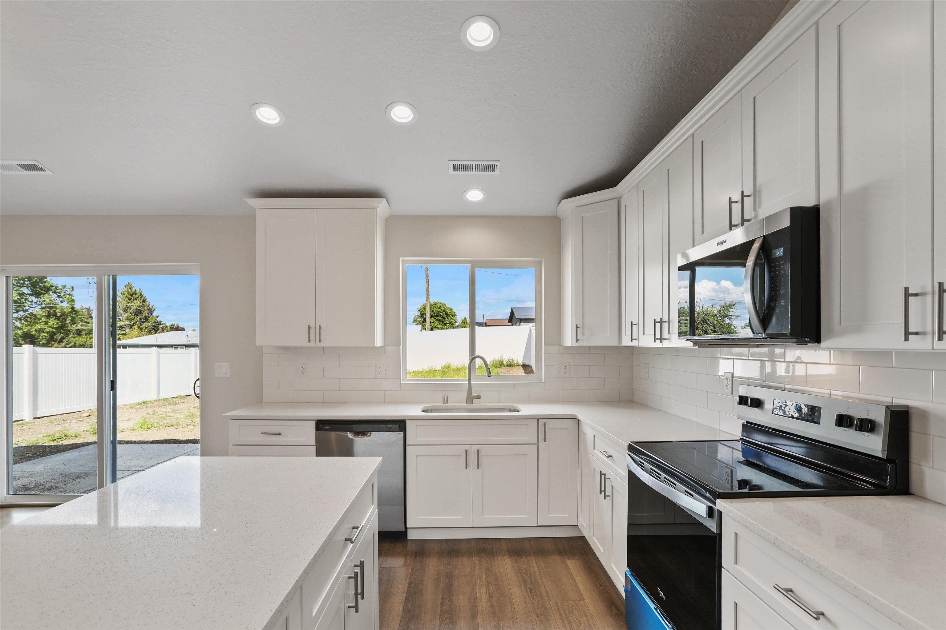 609 S Manifold Ln - Photo 10