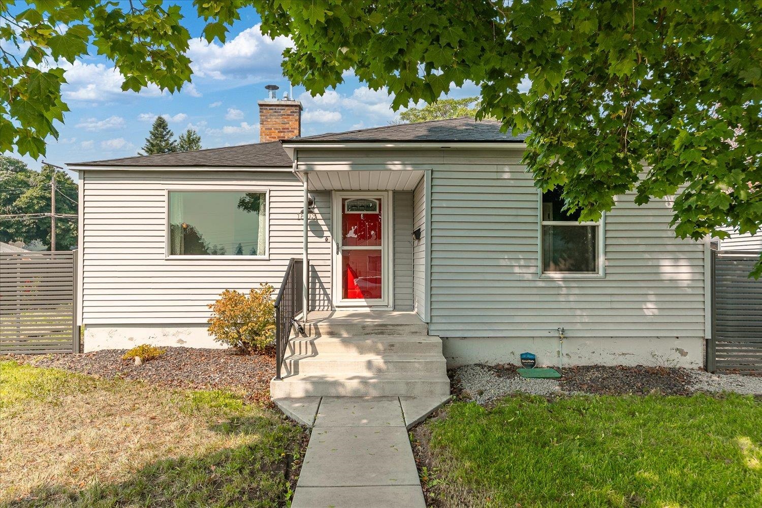 1803 N Cook St - Photo 1