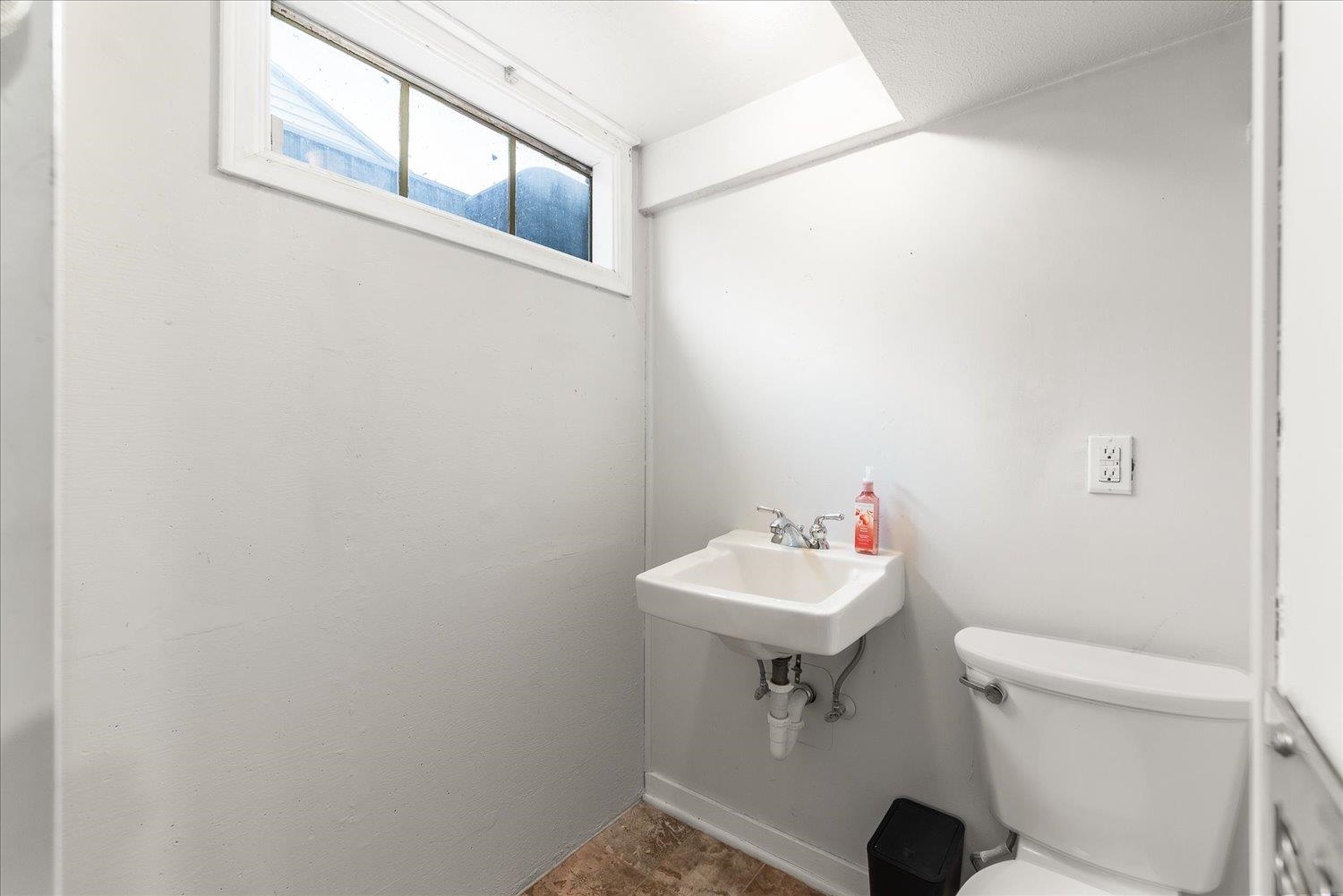 1803 N Cook St - Photo 29
